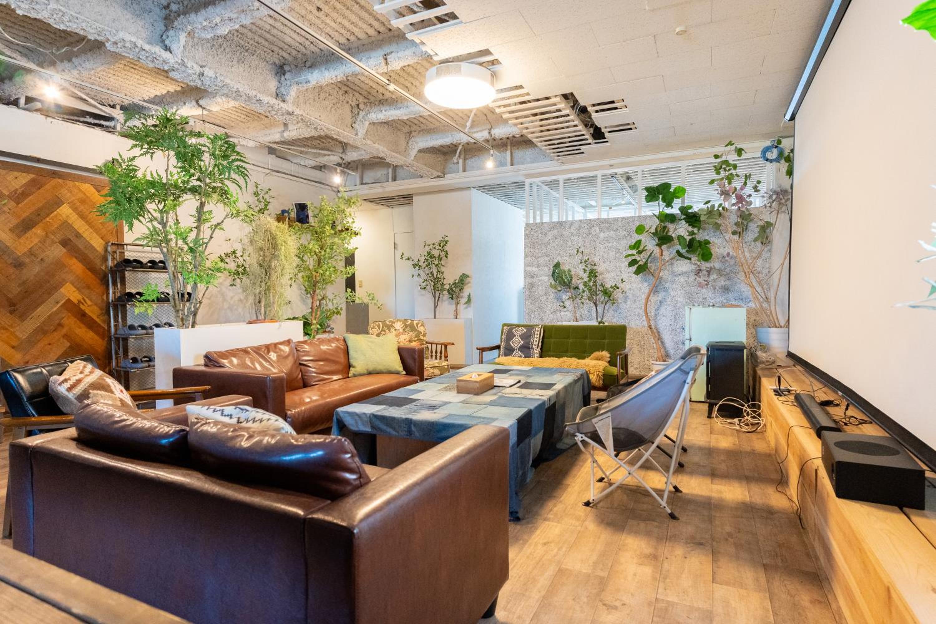 CREA BASE -Indoor Glamping Retreat-