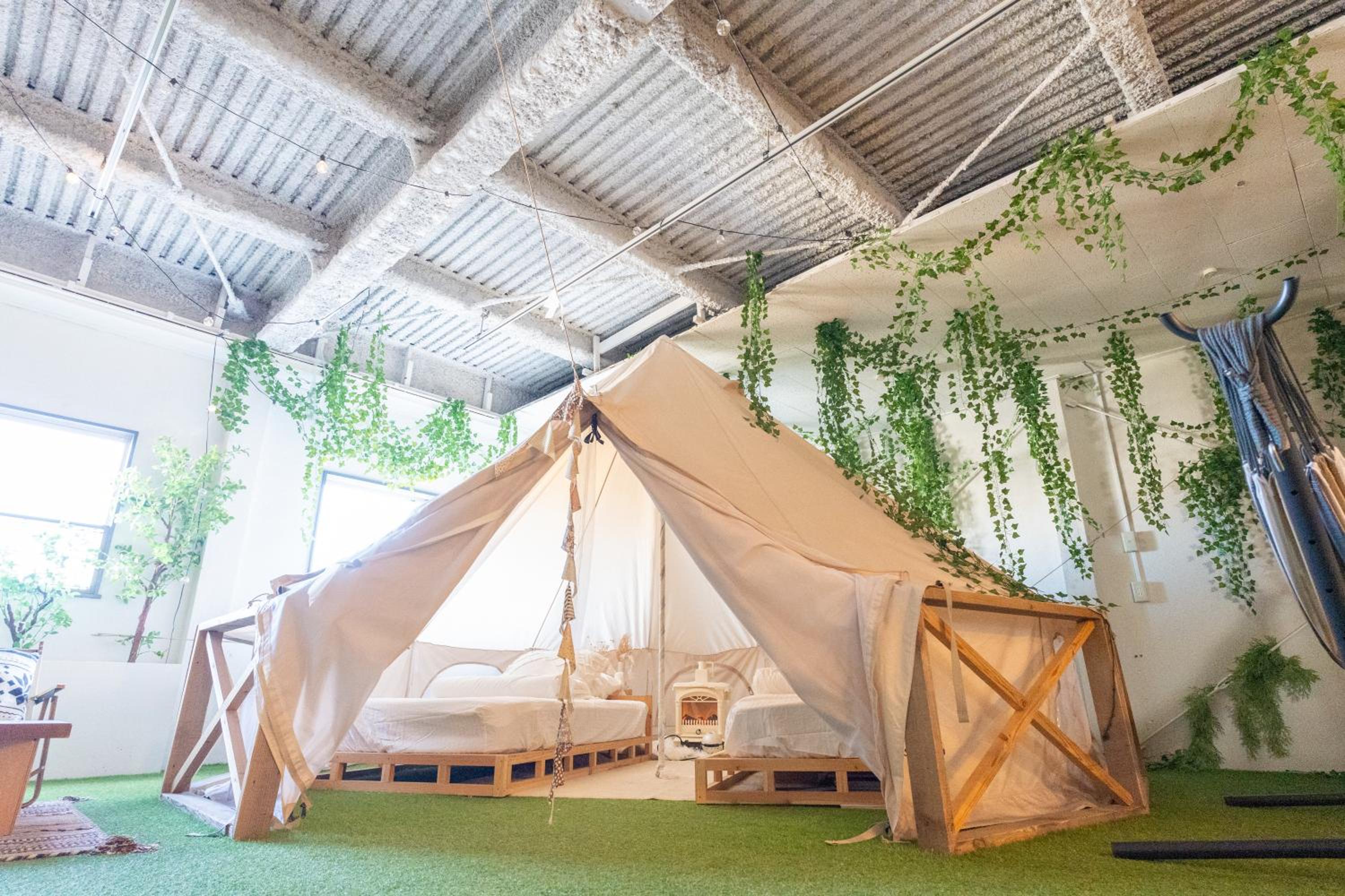 CREA BASE -Indoor Glamping Retreat-
