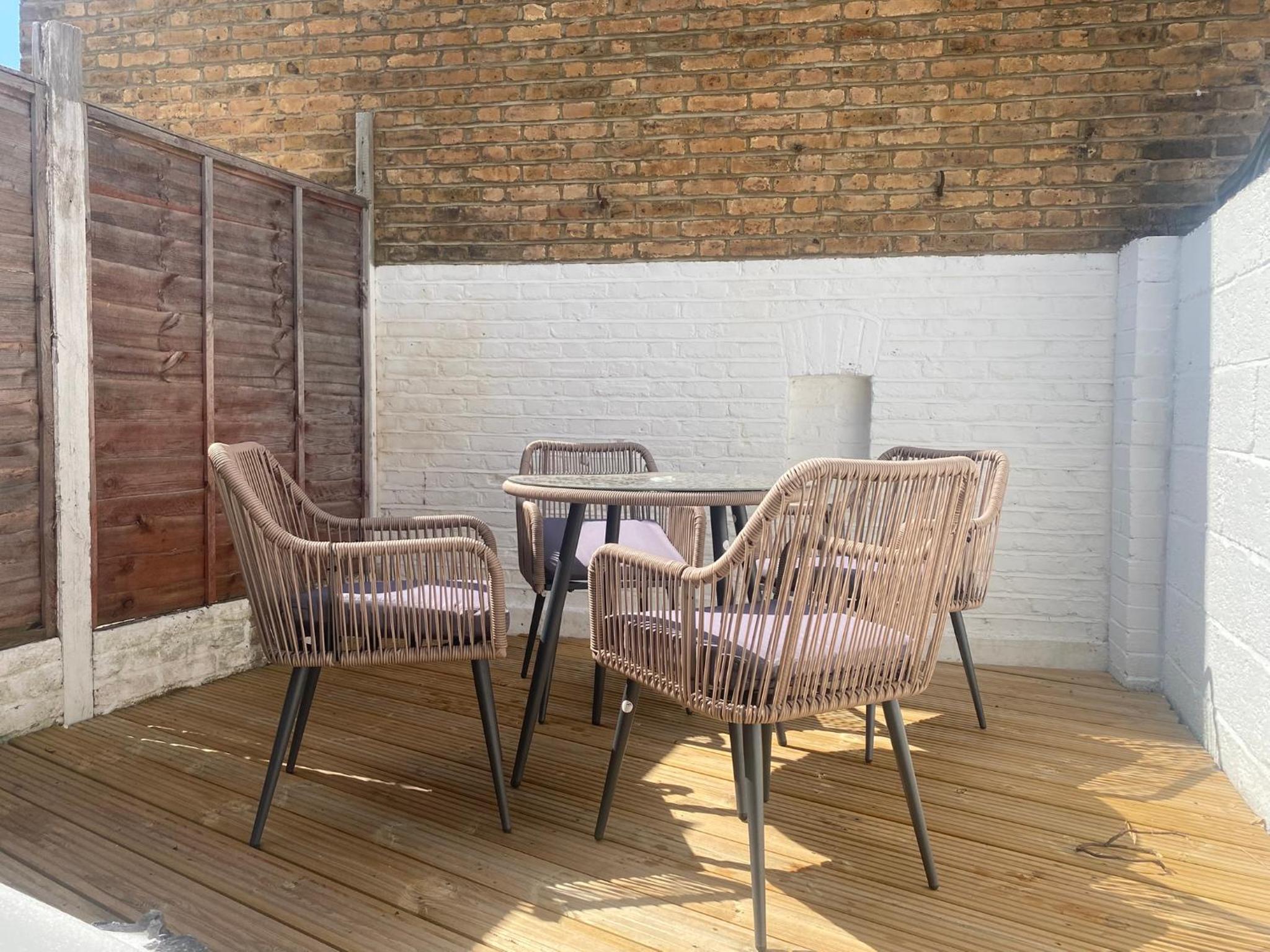 Three Bedroom House in Central Richmond
