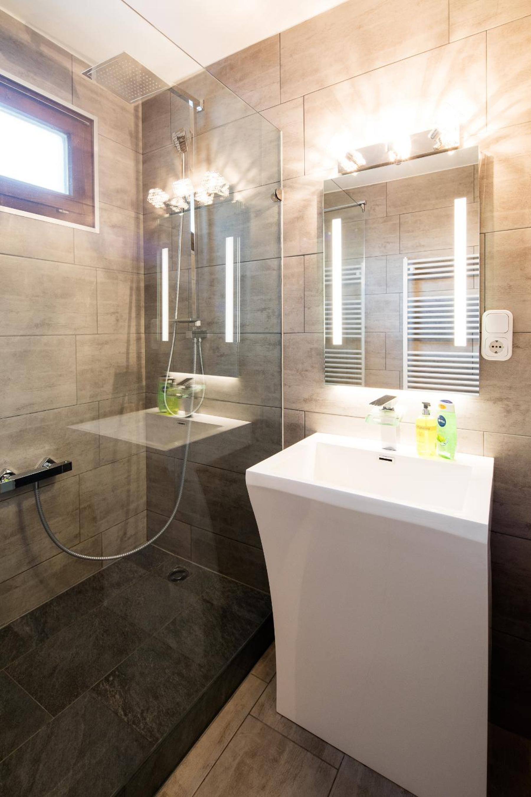 W & S Executive Apartments - Hallstatt I