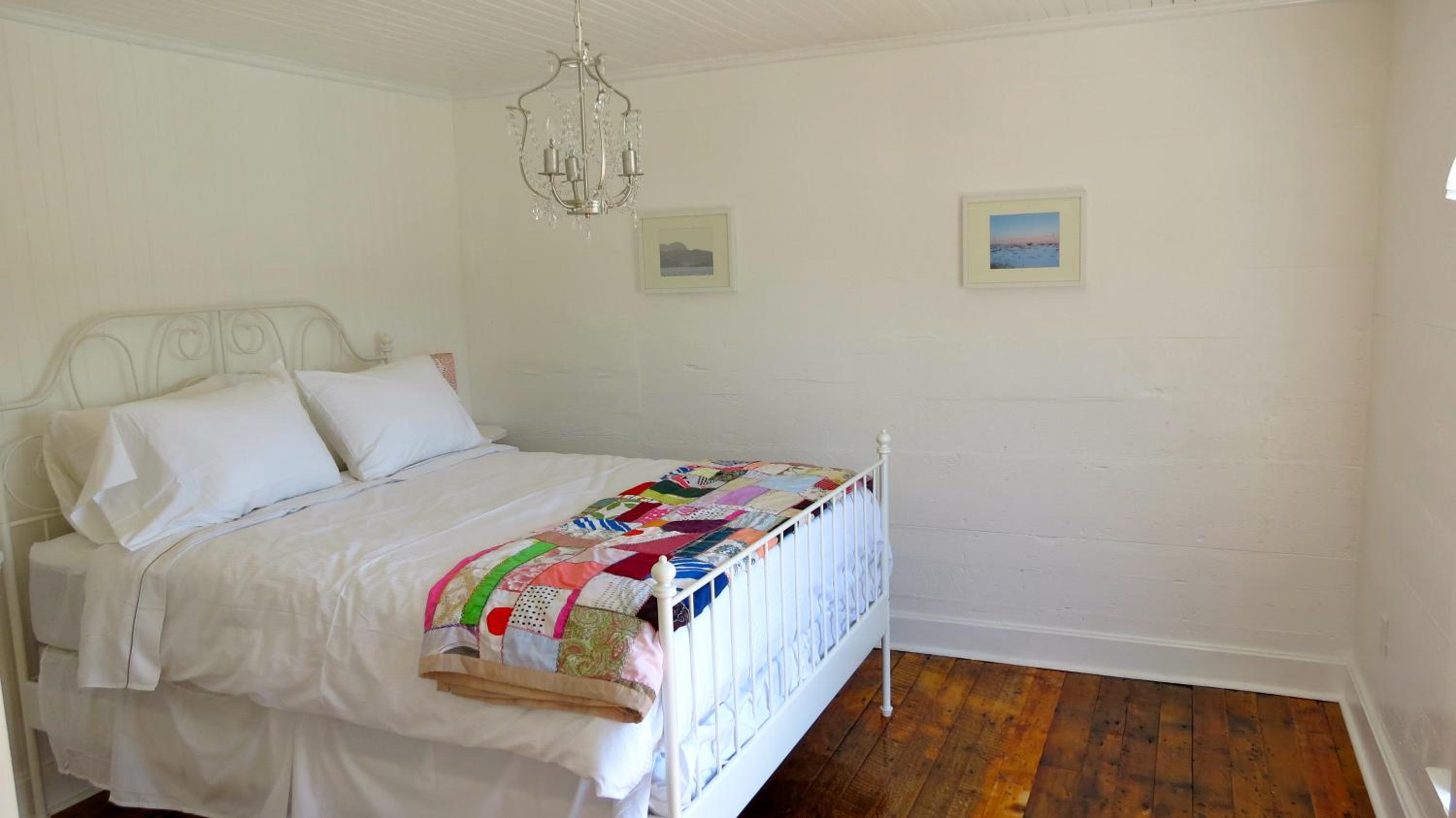 The Old Salt Box Co. - Evelyn's Place