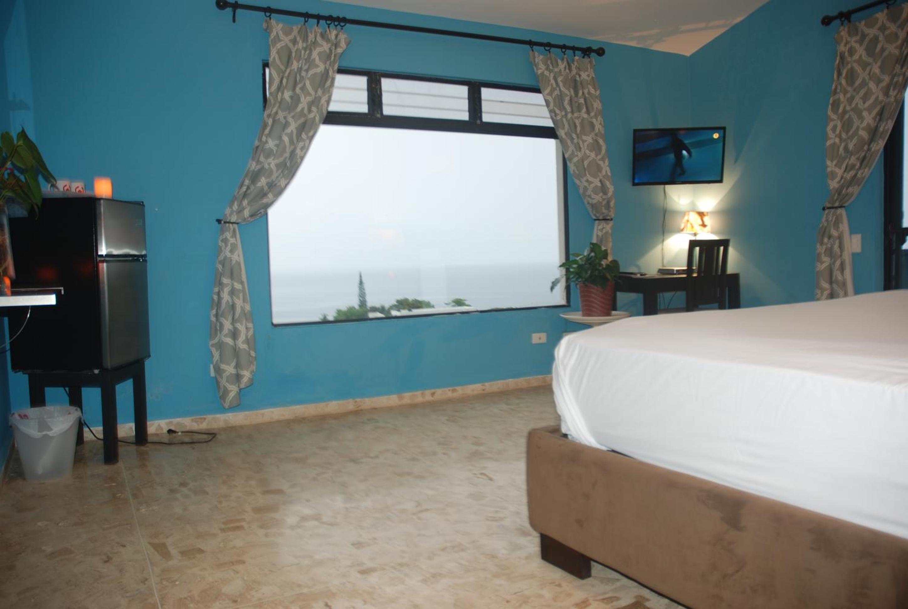 E&J Boutique Residences