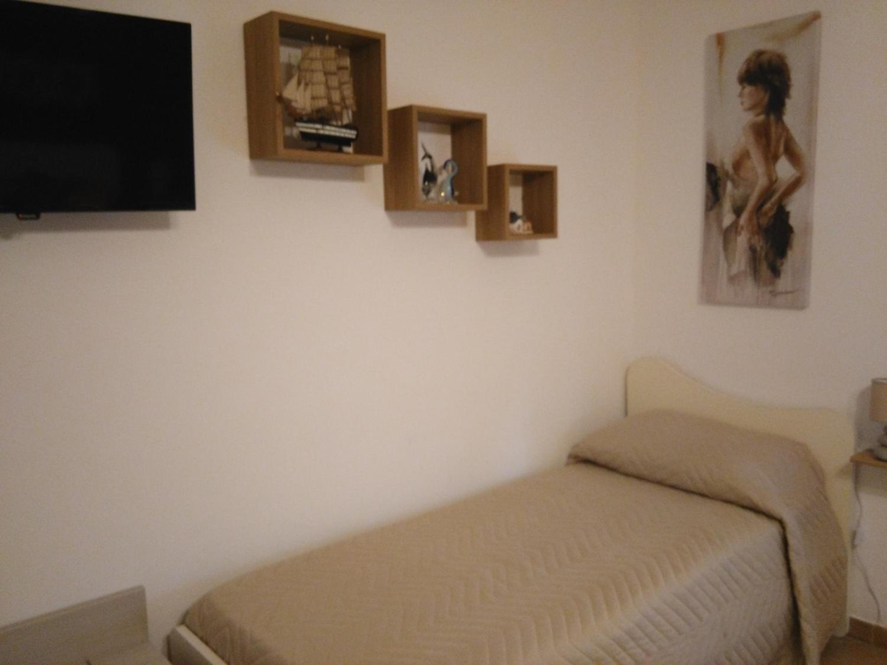 Photo 37