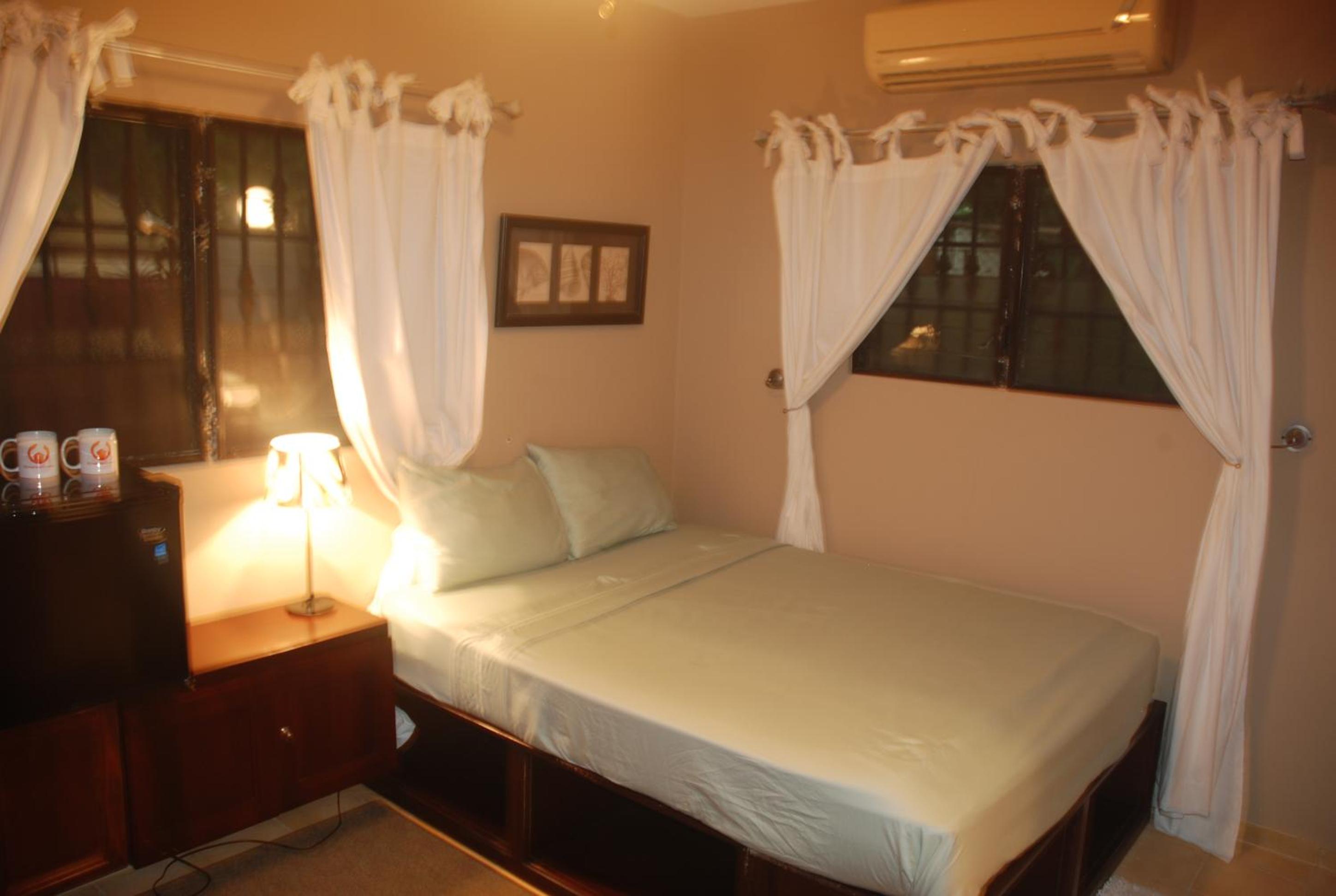 E&J Boutique Residences
