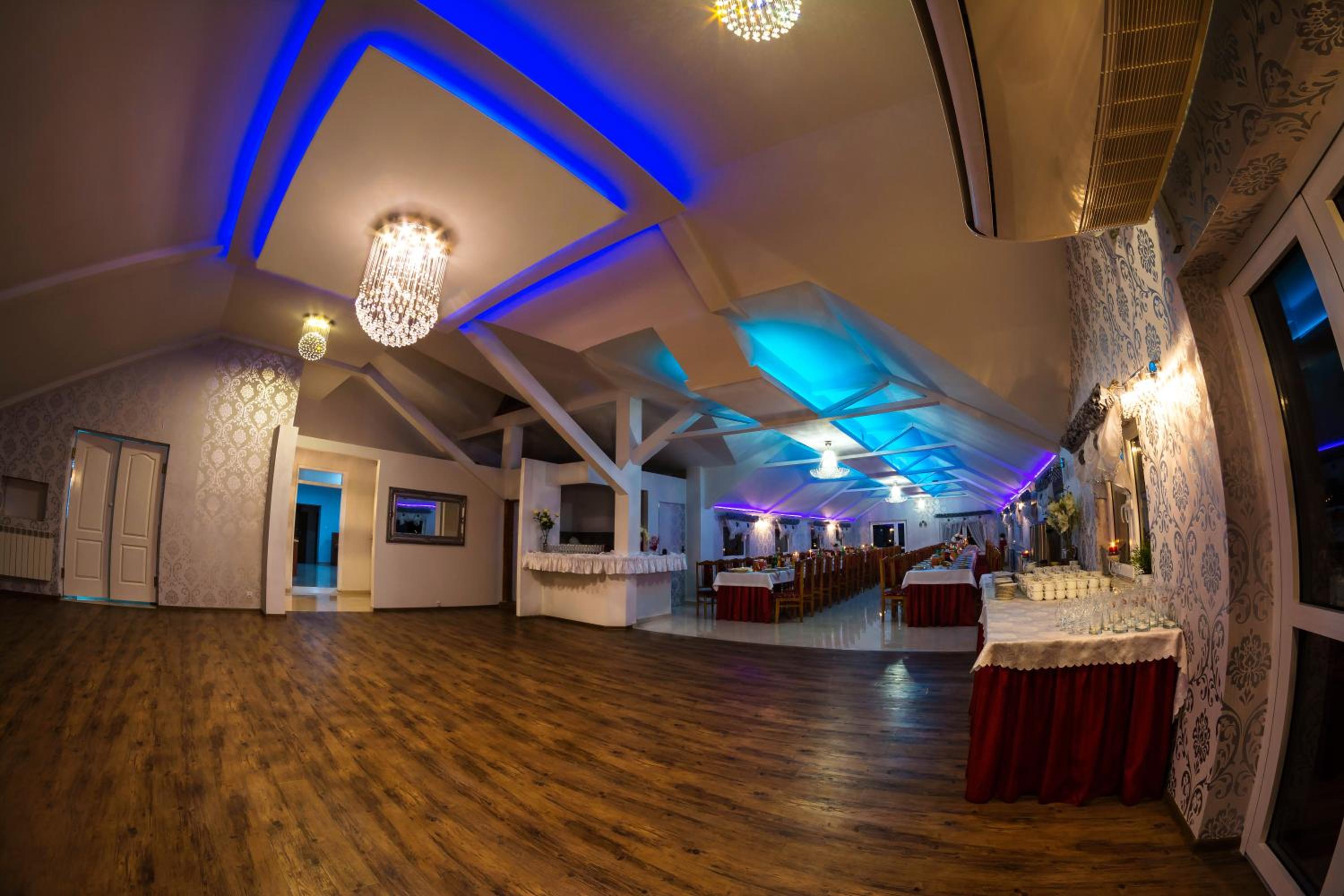 meeting & event spaces