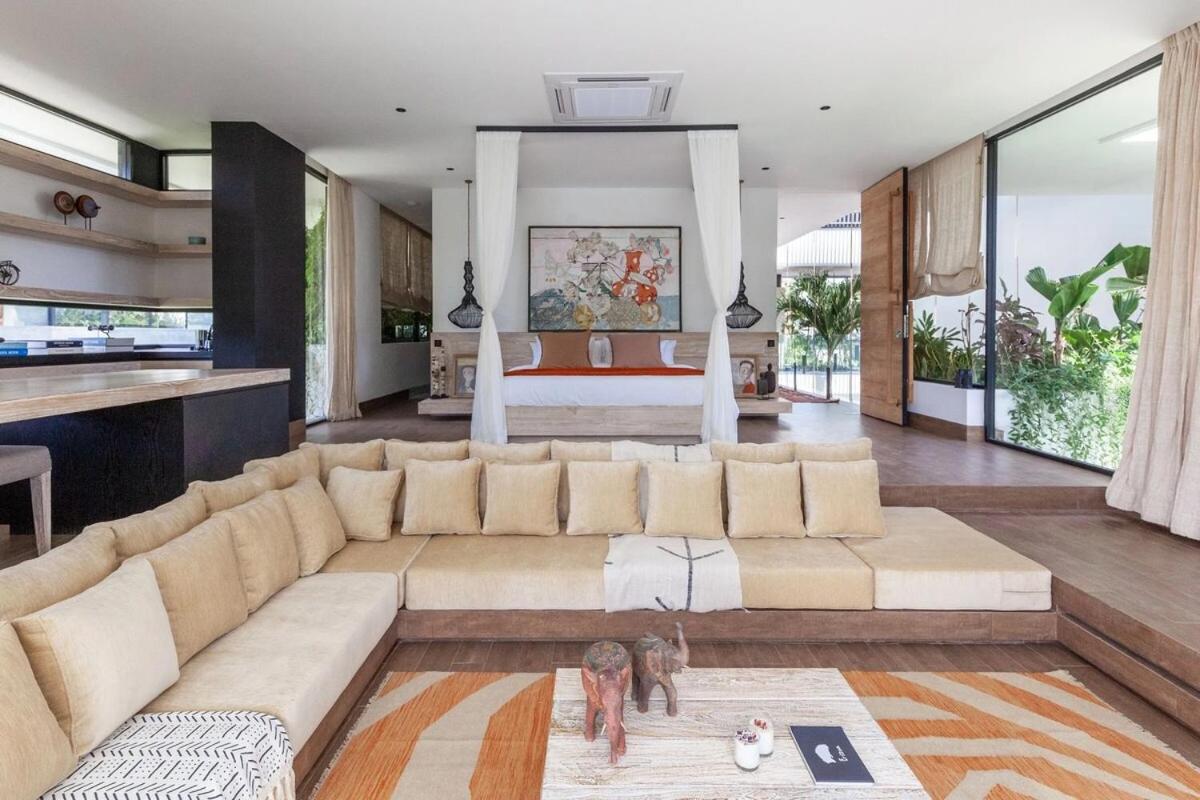 Villa Zeno Arete Pererenan 6 Bedroom , Ice Bath, Sauna and Gym