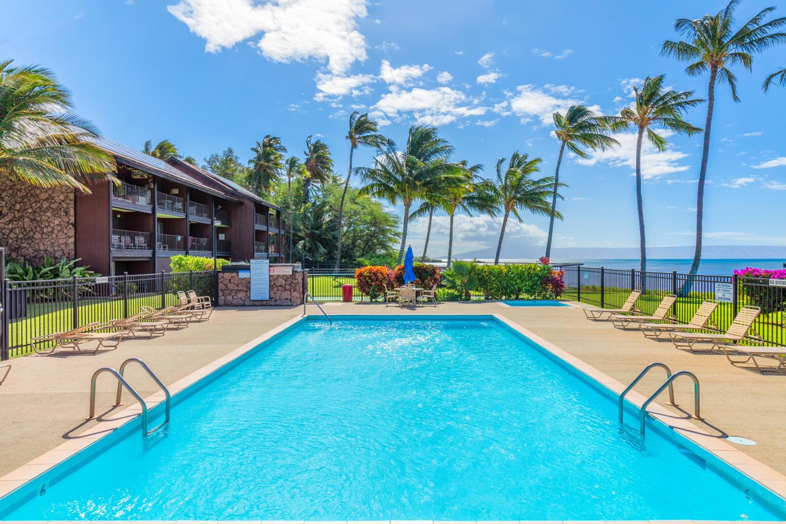 Molokai Vacations - Castle at Moloka'i Shores - Property Image 2