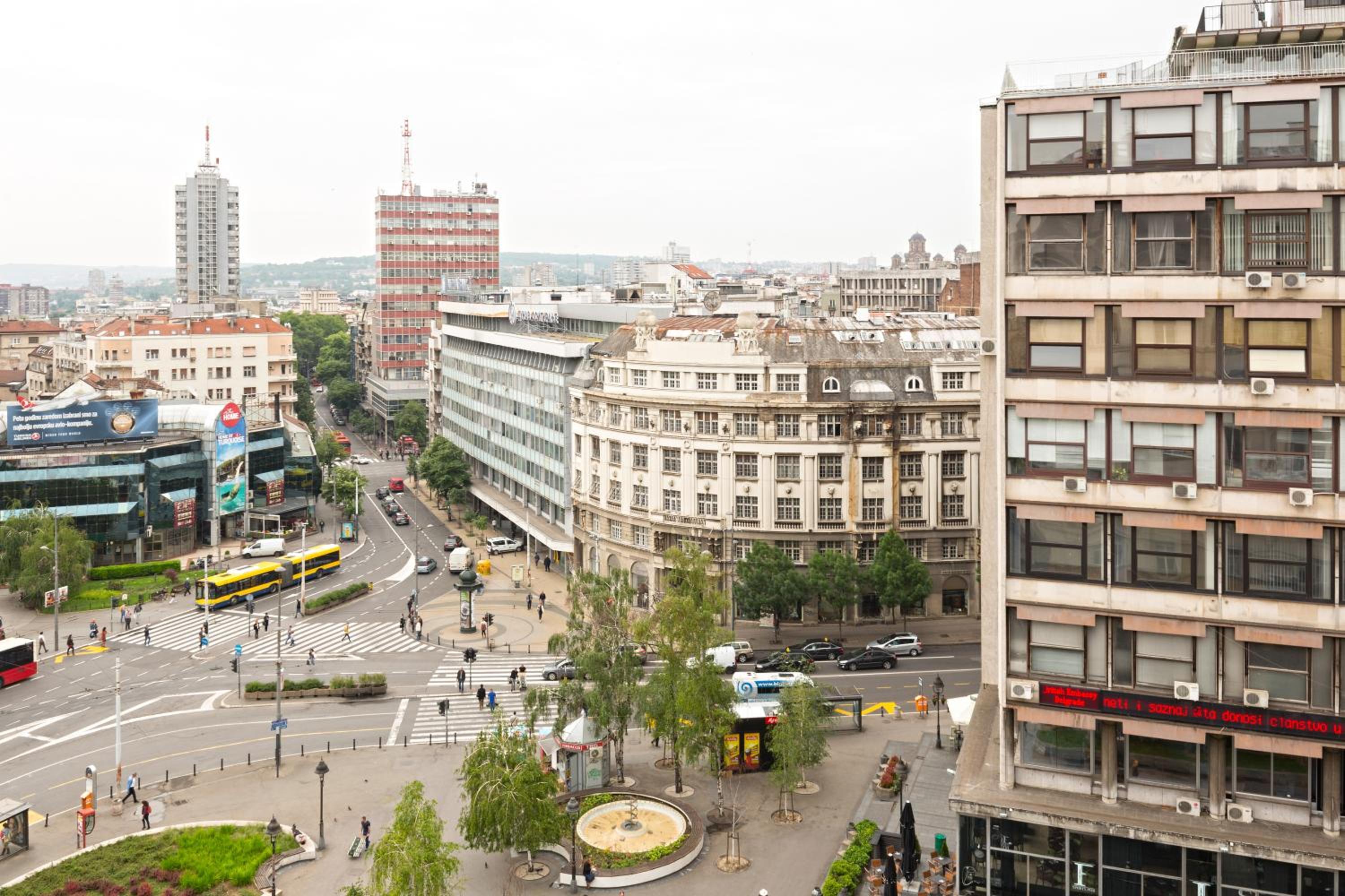 Five Points Square - City Center