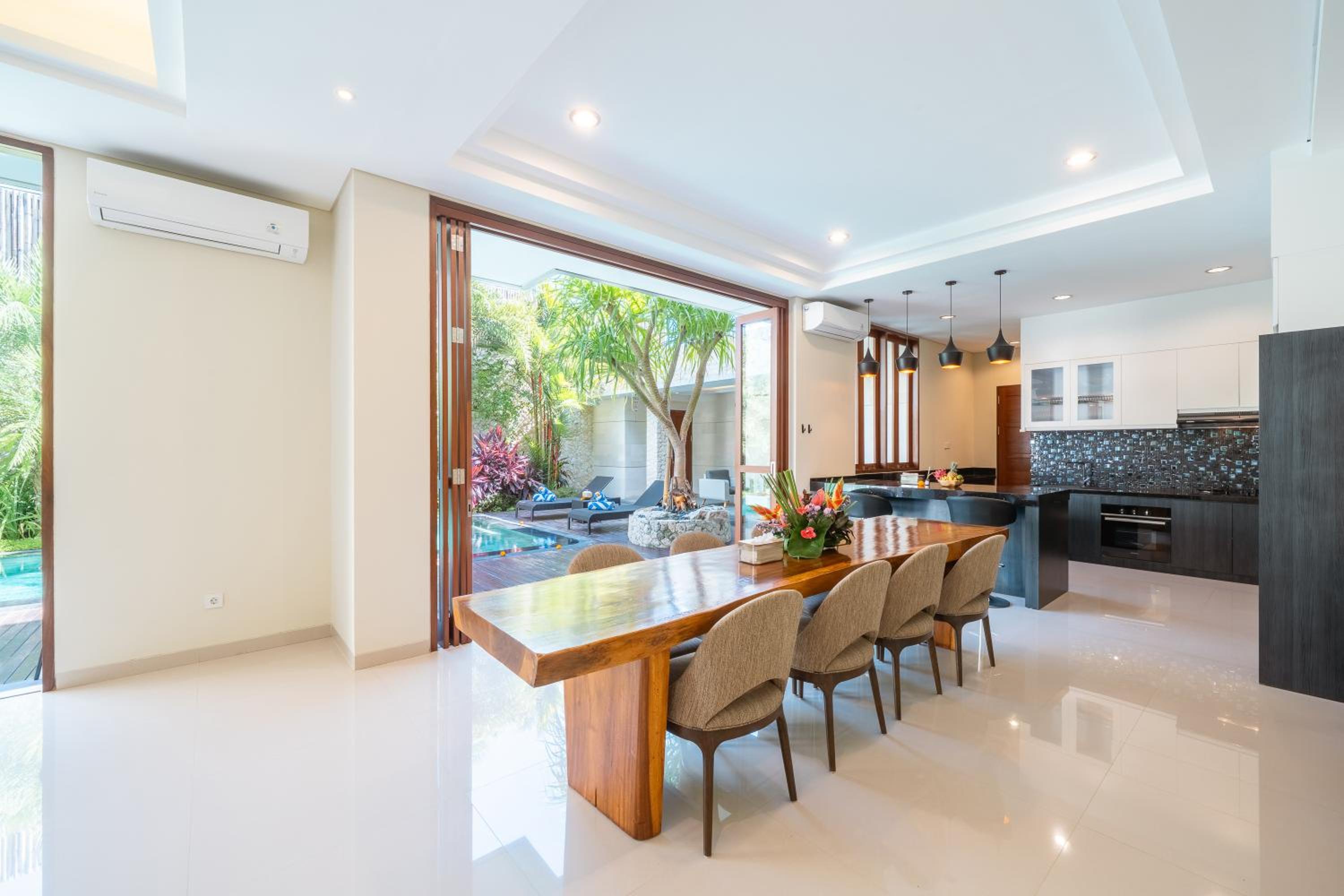Villa Ellyne Canggu by Nagisa Bali