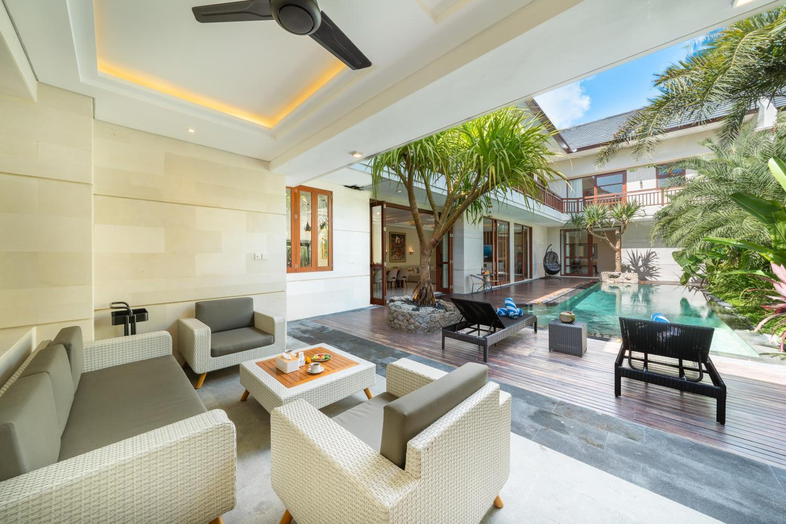 Villa Ellyne Canggu by Nagisa Bali