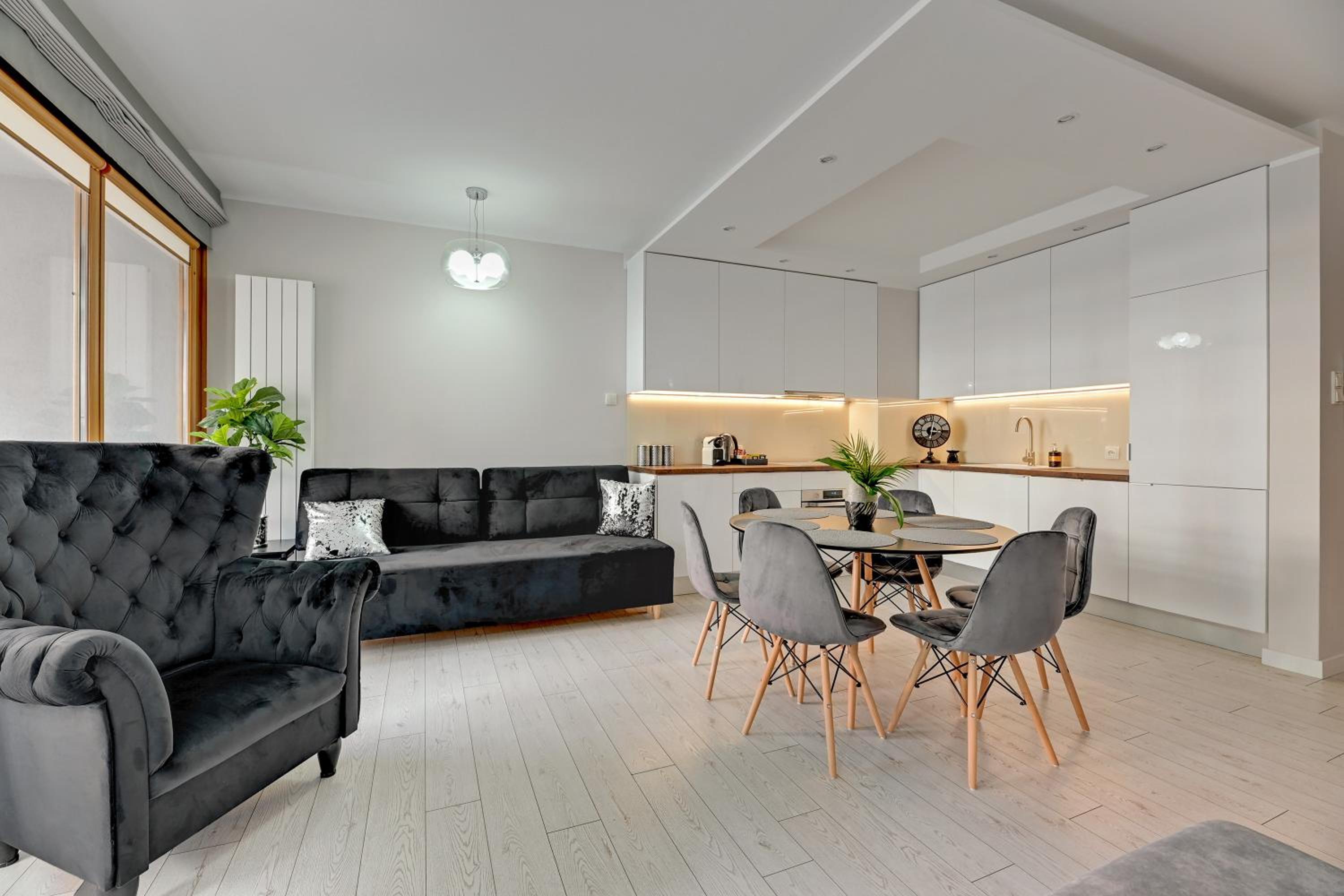 Aura Island Riverside by Downtown Apartments