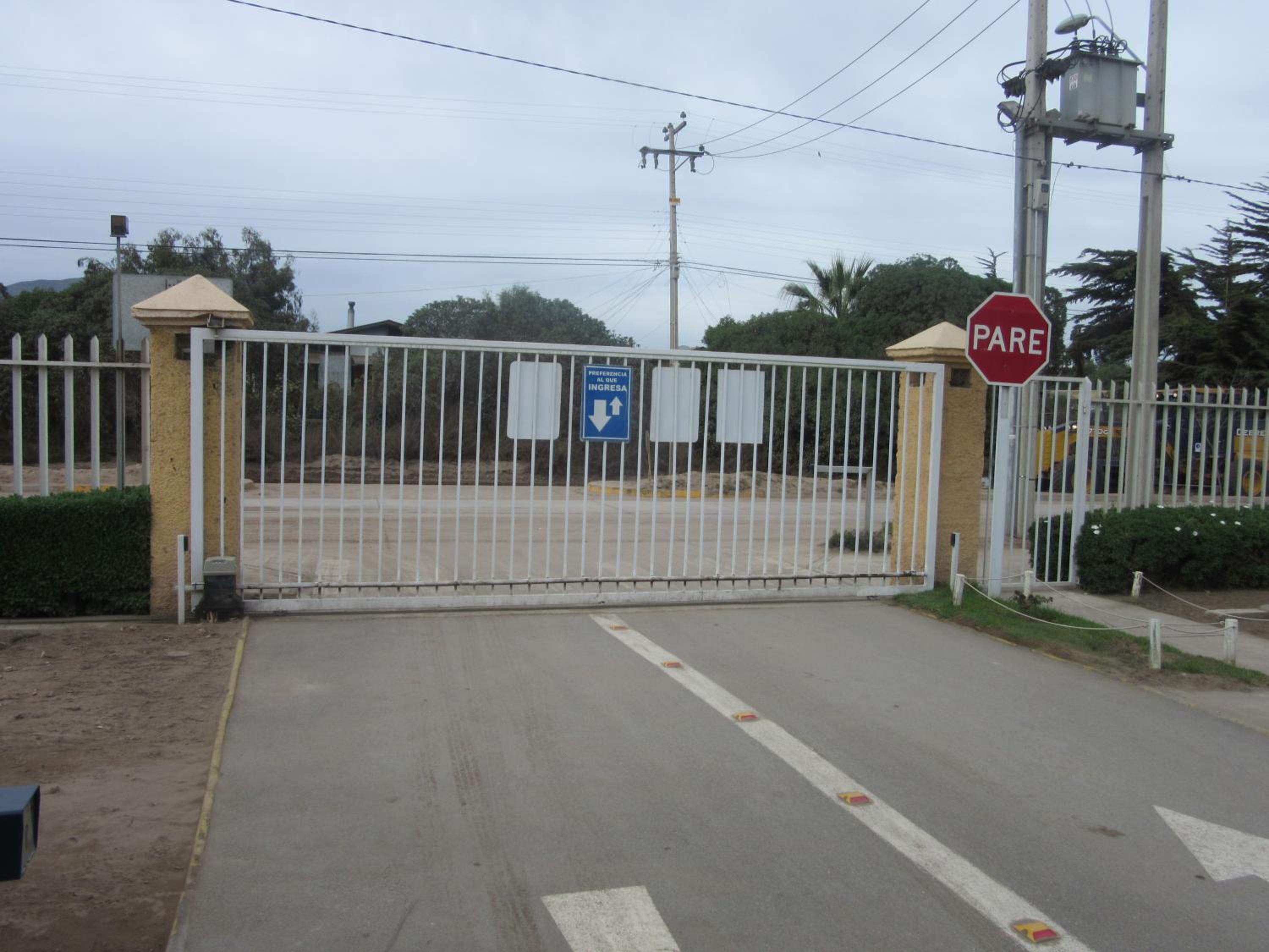 Cuatro Esquinas a pasos de Playa Serena