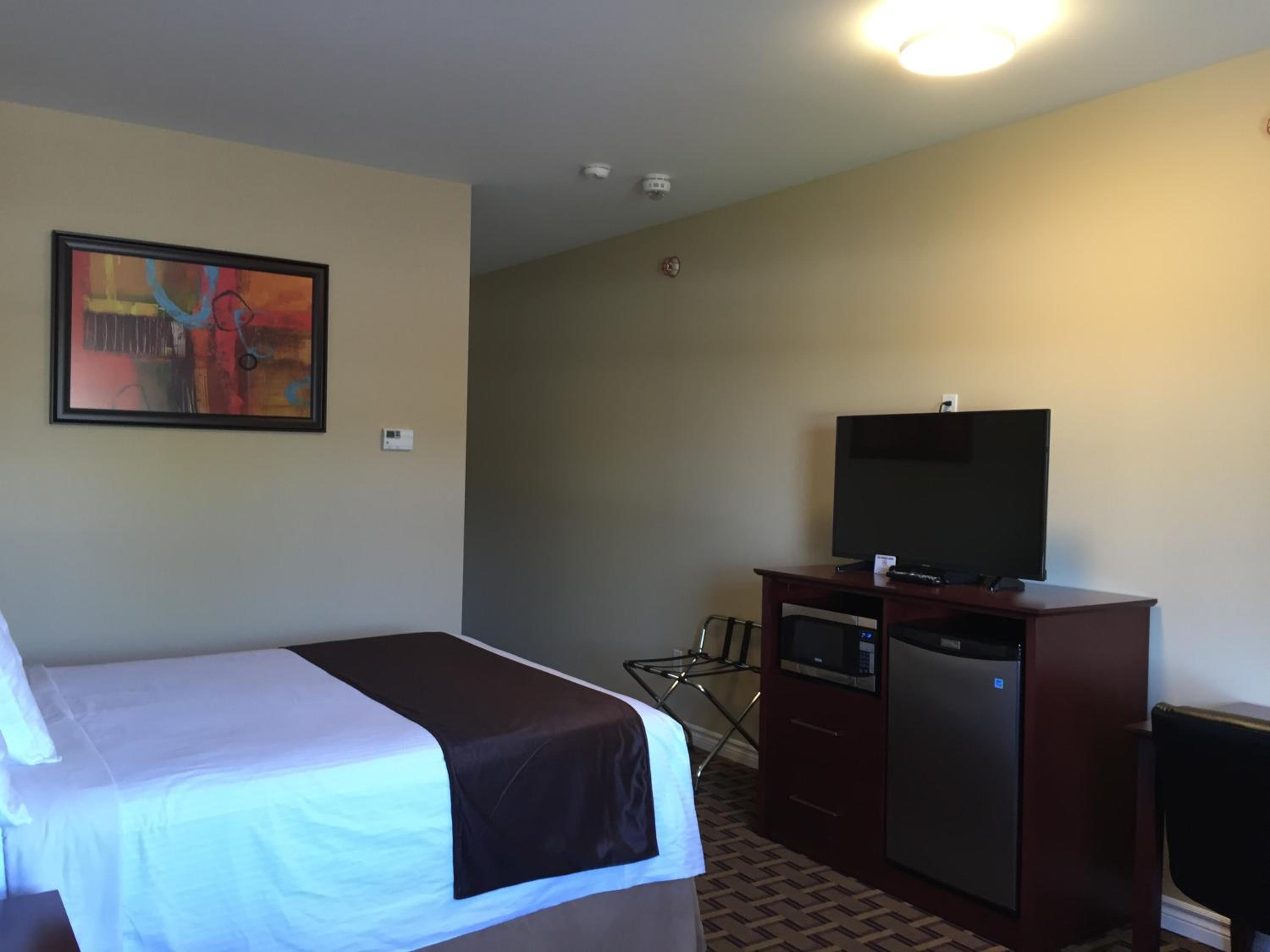 Fox Motor Inn