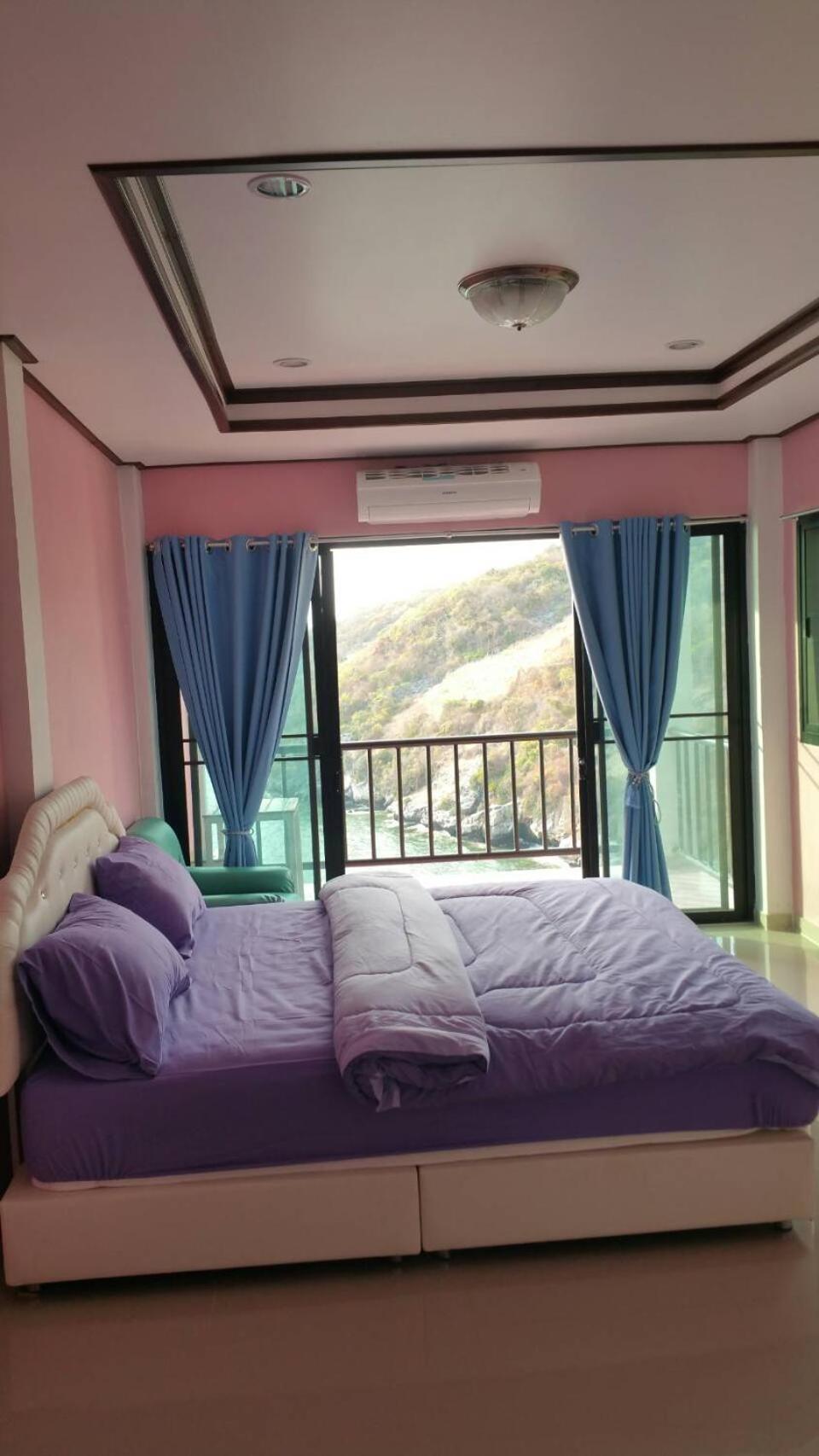 Ocean View Resort - Koh Sichang