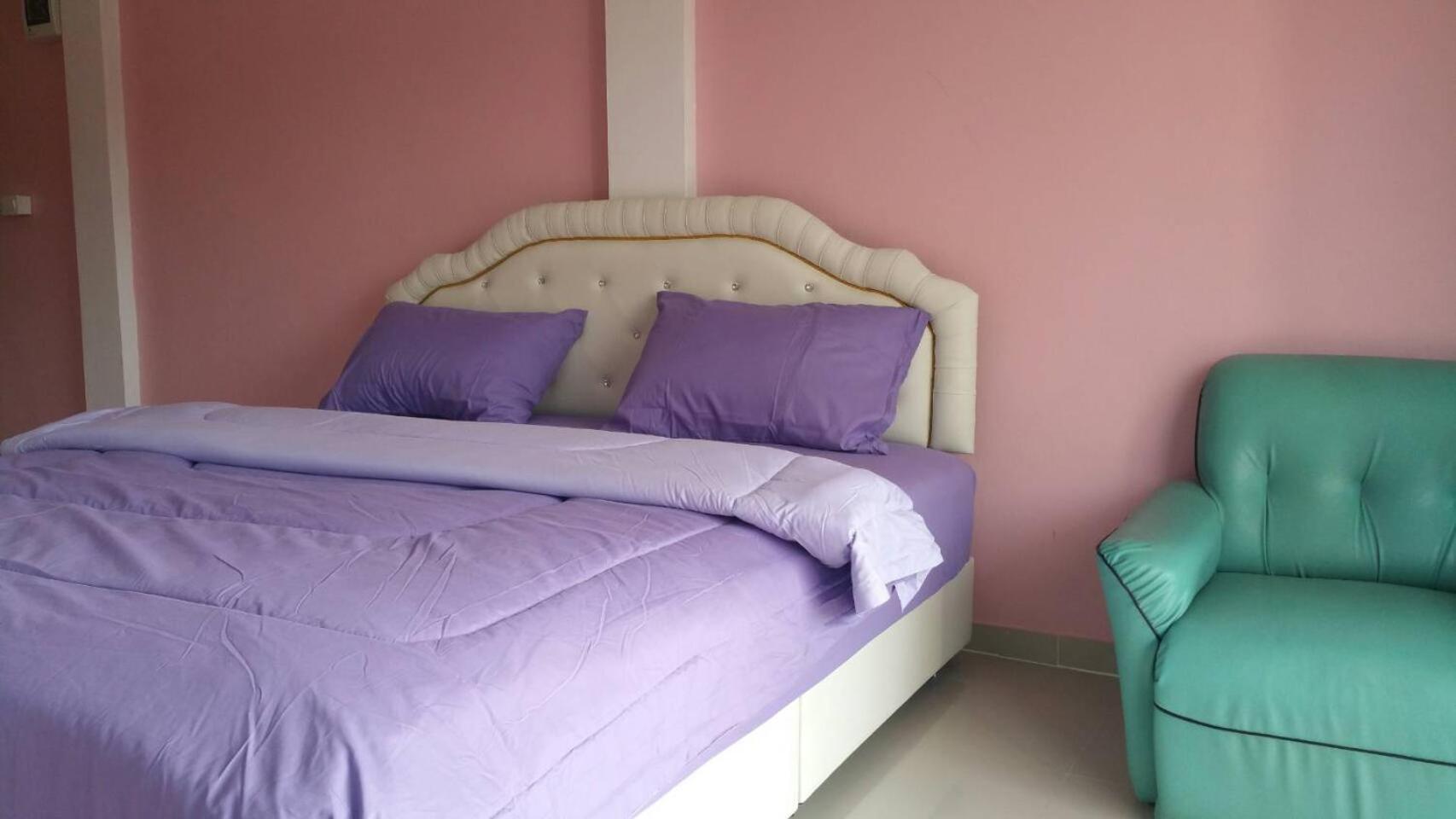Ocean View Resort - Koh Sichang
