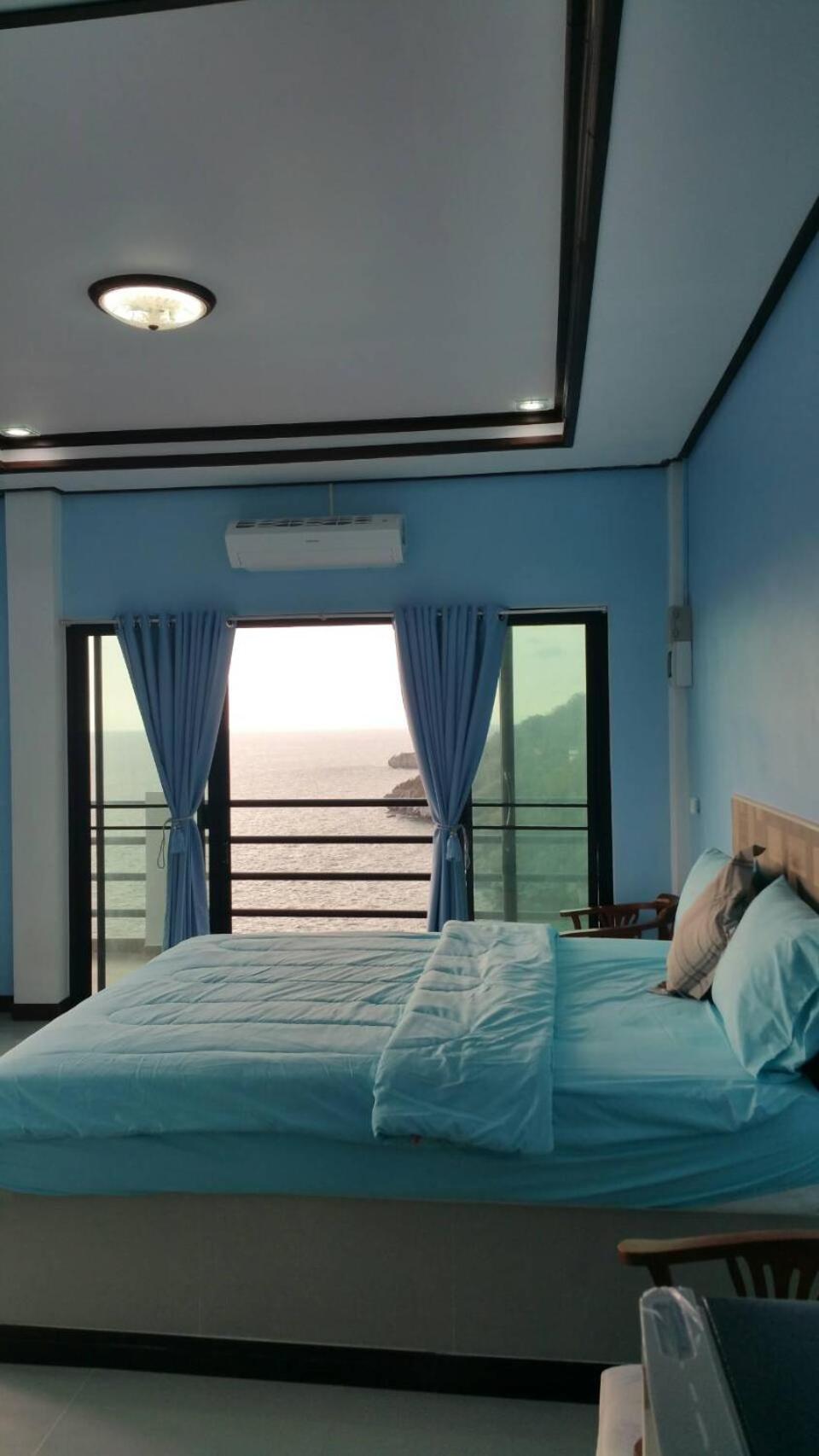 Ocean View Resort - Koh Sichang