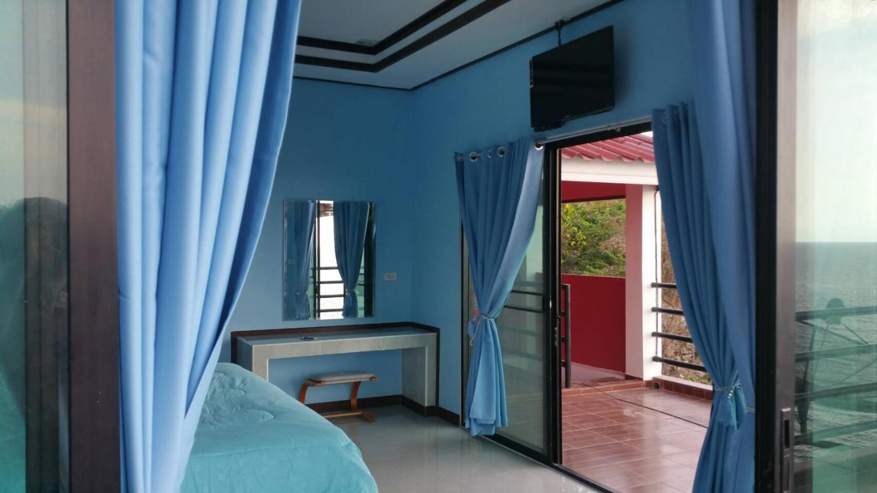 Ocean View Resort - Koh Sichang