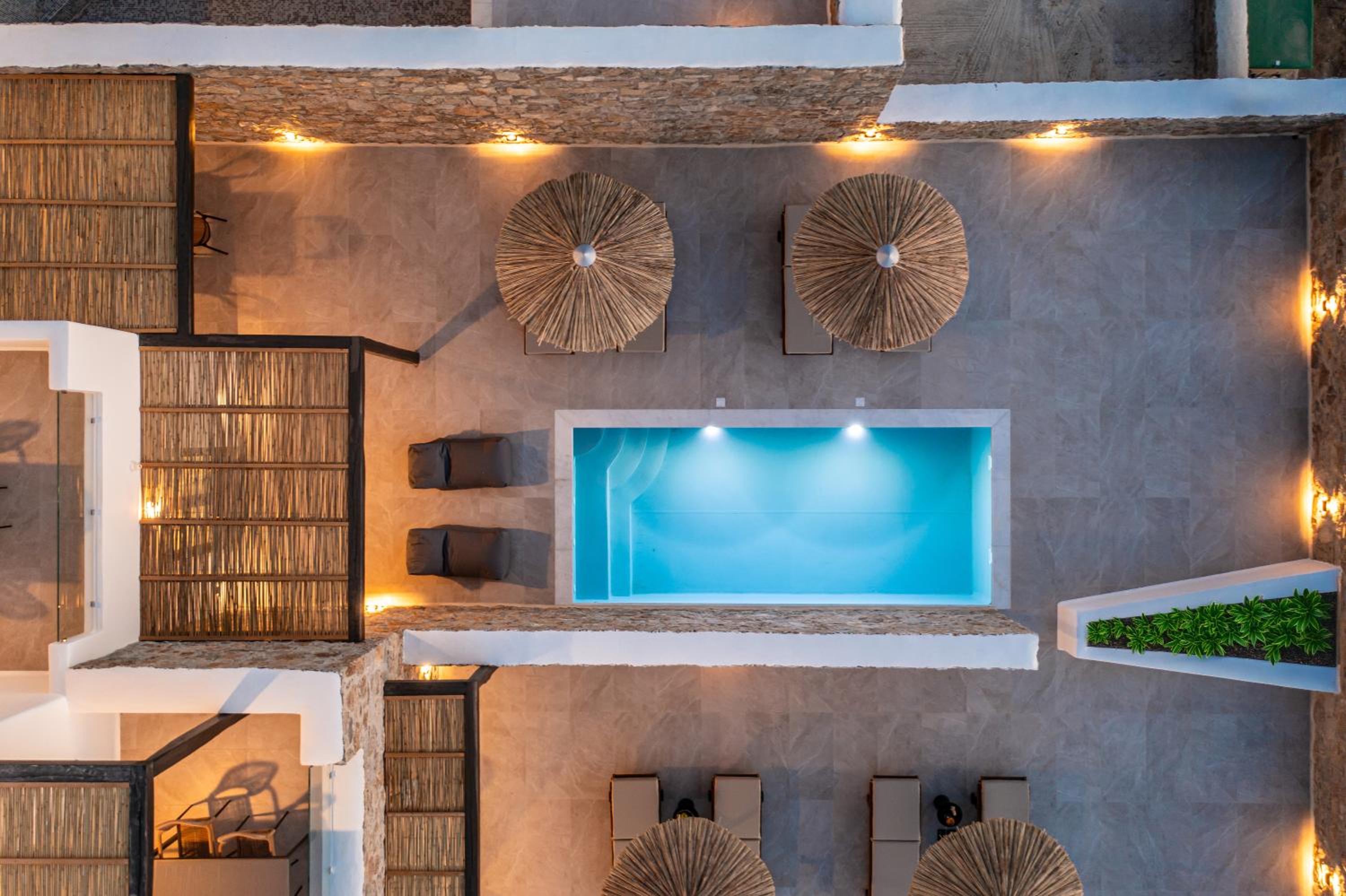 Lithia Exclusive Villas