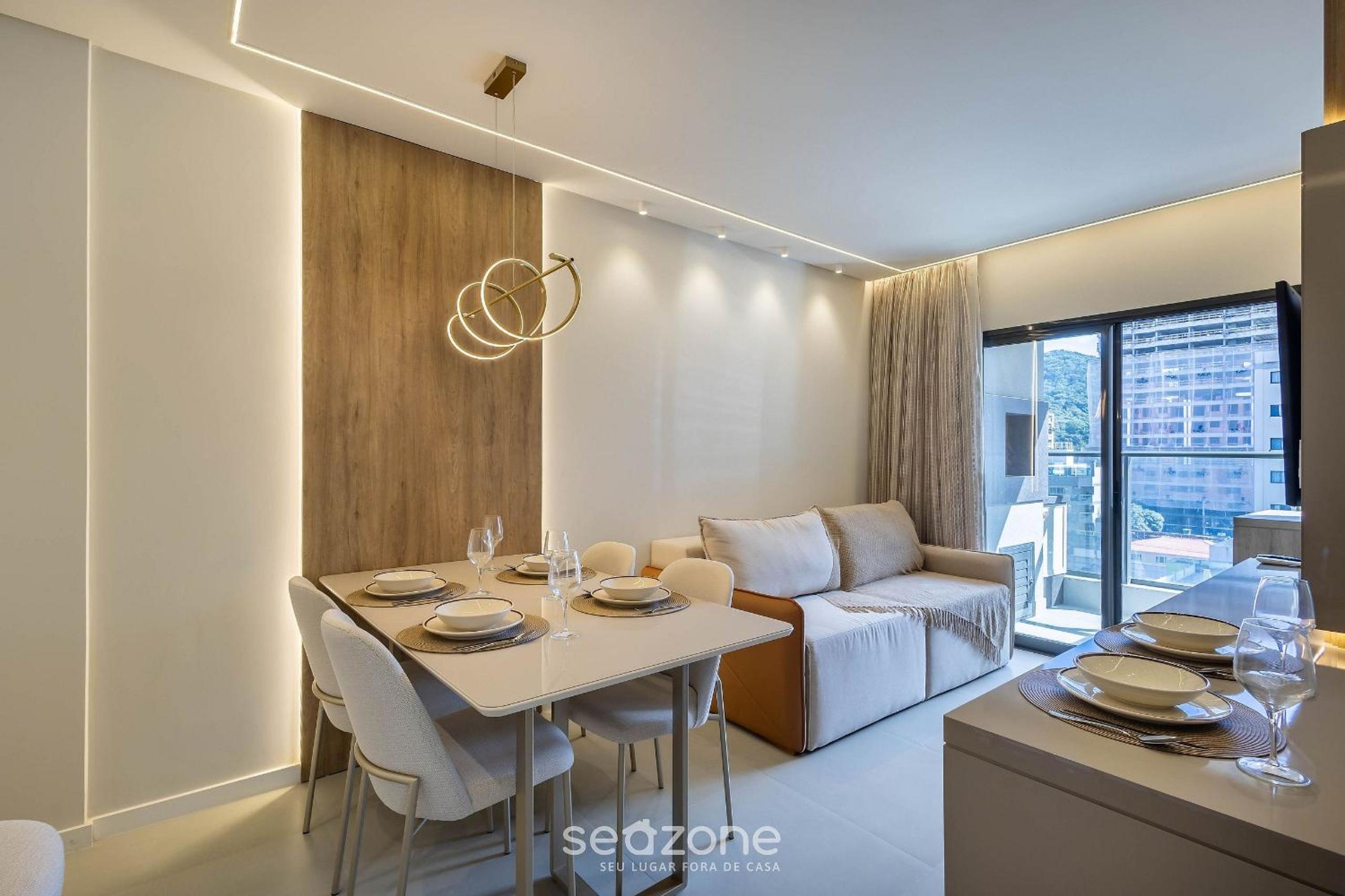 Apart with barbecue 600m from the beach AQT0604