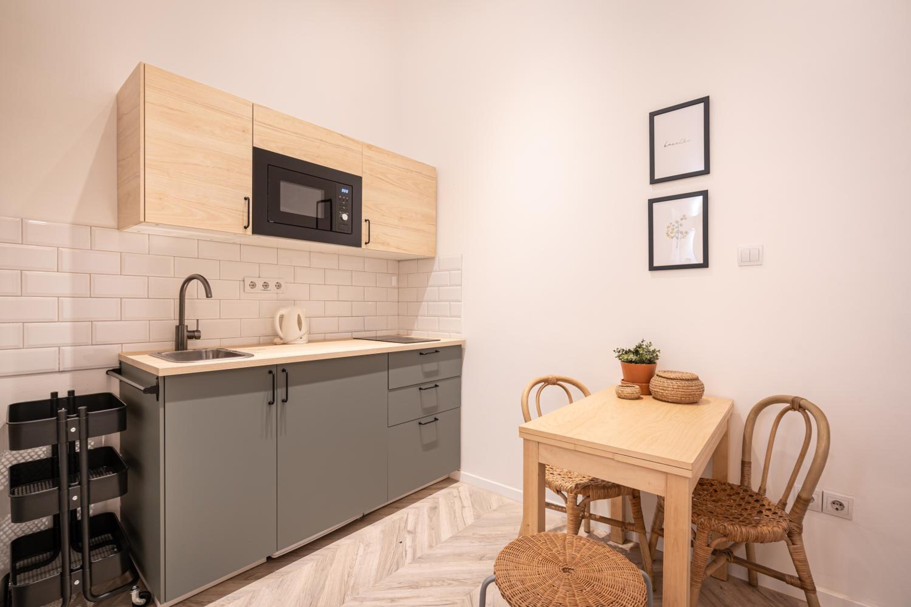 A20- BP Modern Boutique Apartments