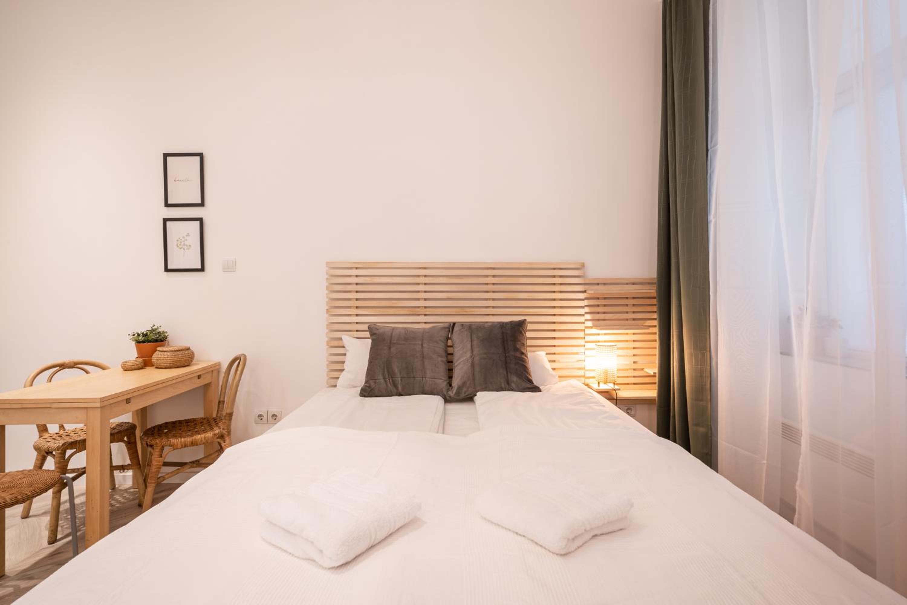 A20- BP Modern Boutique Apartments