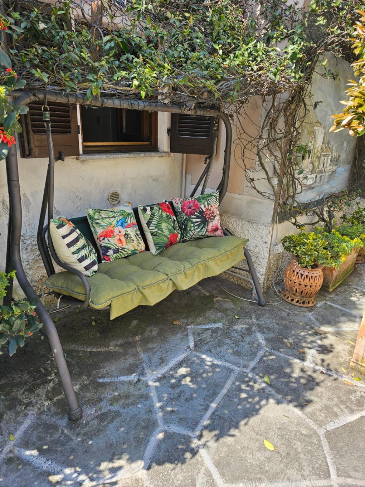 Casa Artista a due passi dal lago - Ampio Bilocale