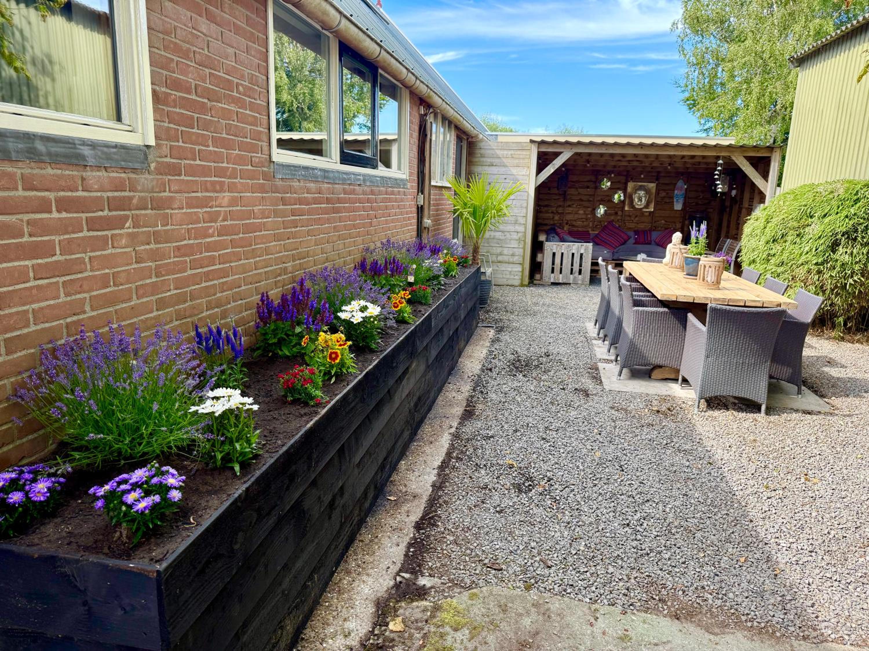 Holiday Home de Binnengouw incl Hottub