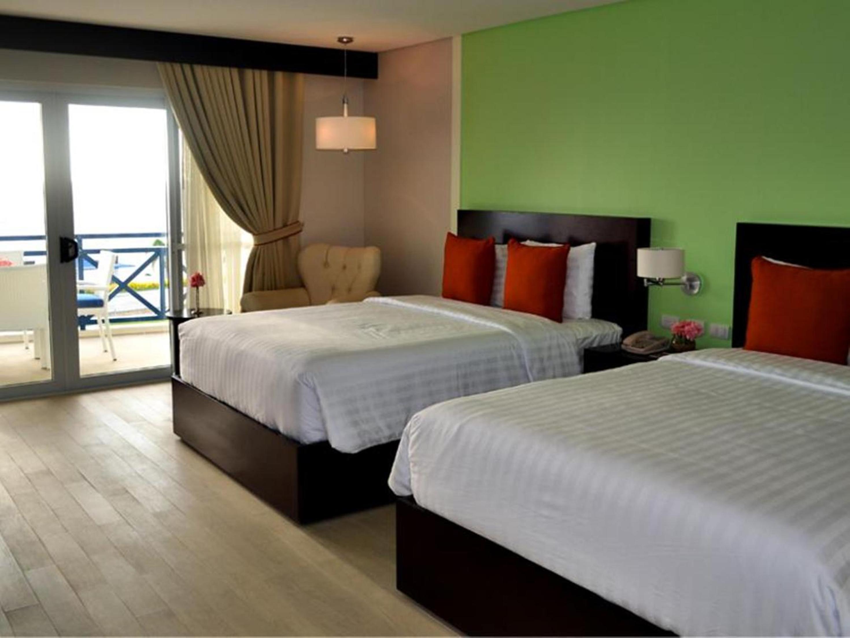 Thunderbird Resorts - Poro Point