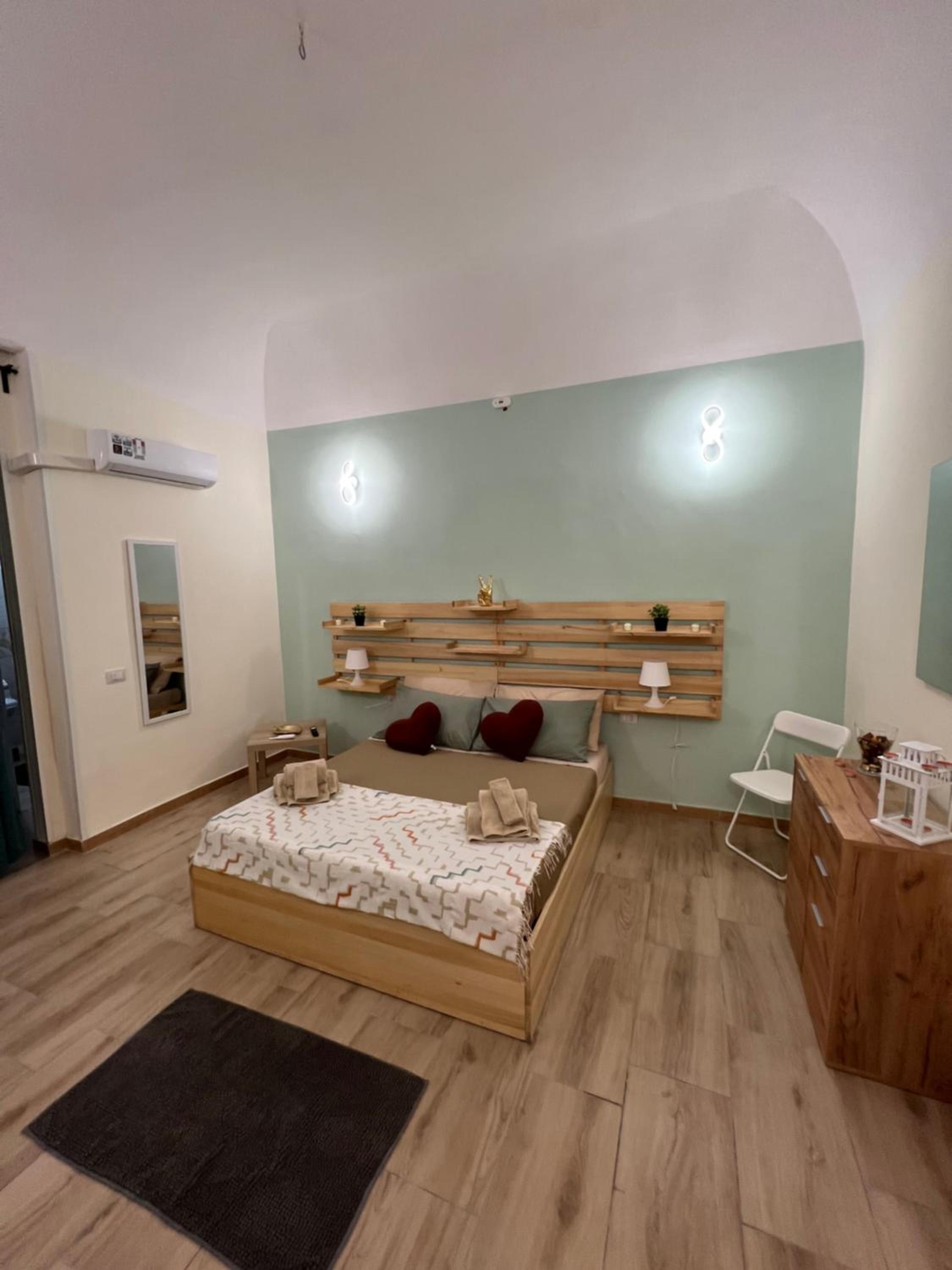 Elisabetta & Diana House
