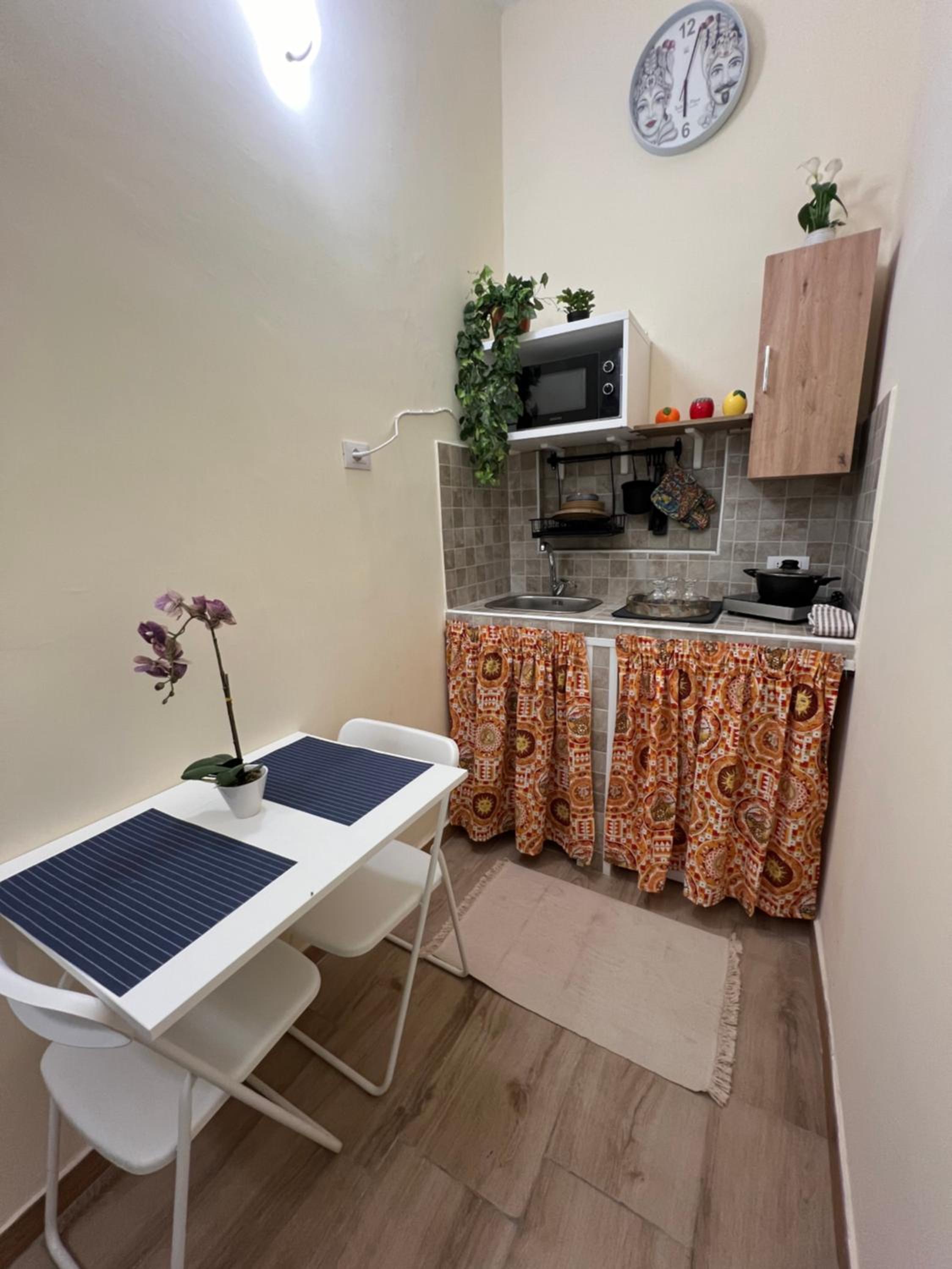 Elisabetta & Diana House