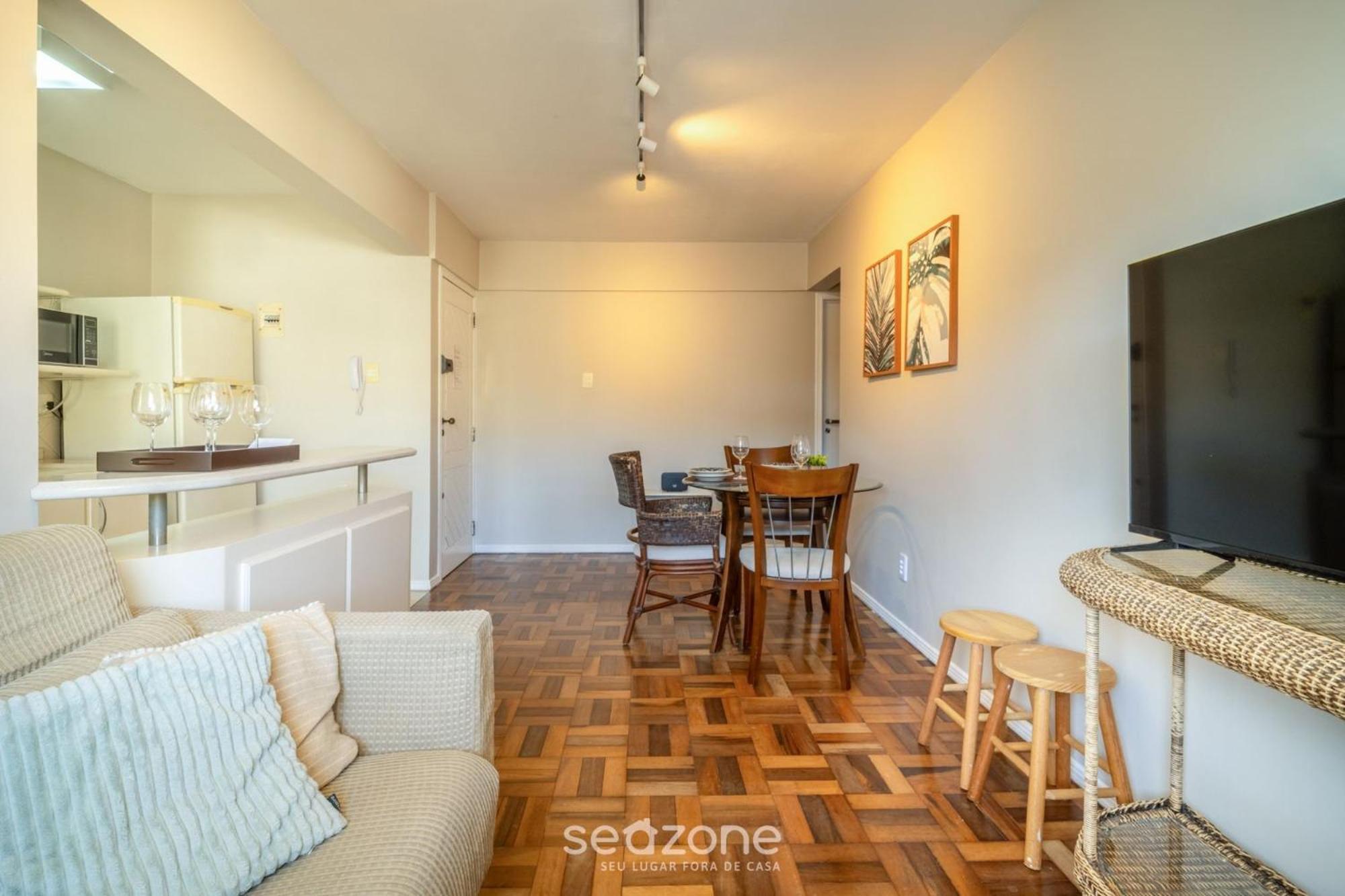 2 Bedroom Apart in the Center of Floripa JFM0101
