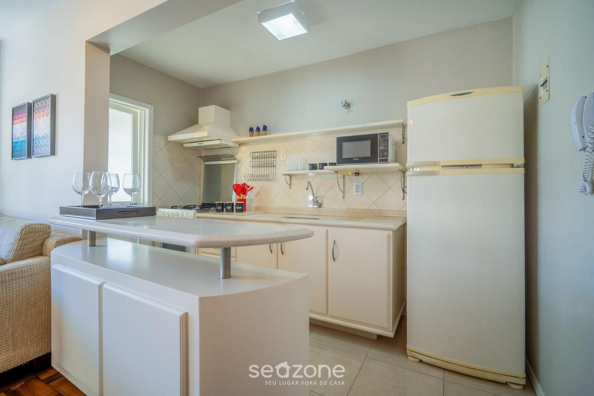 2 Bedroom Apart in the Center of Floripa JFM0101