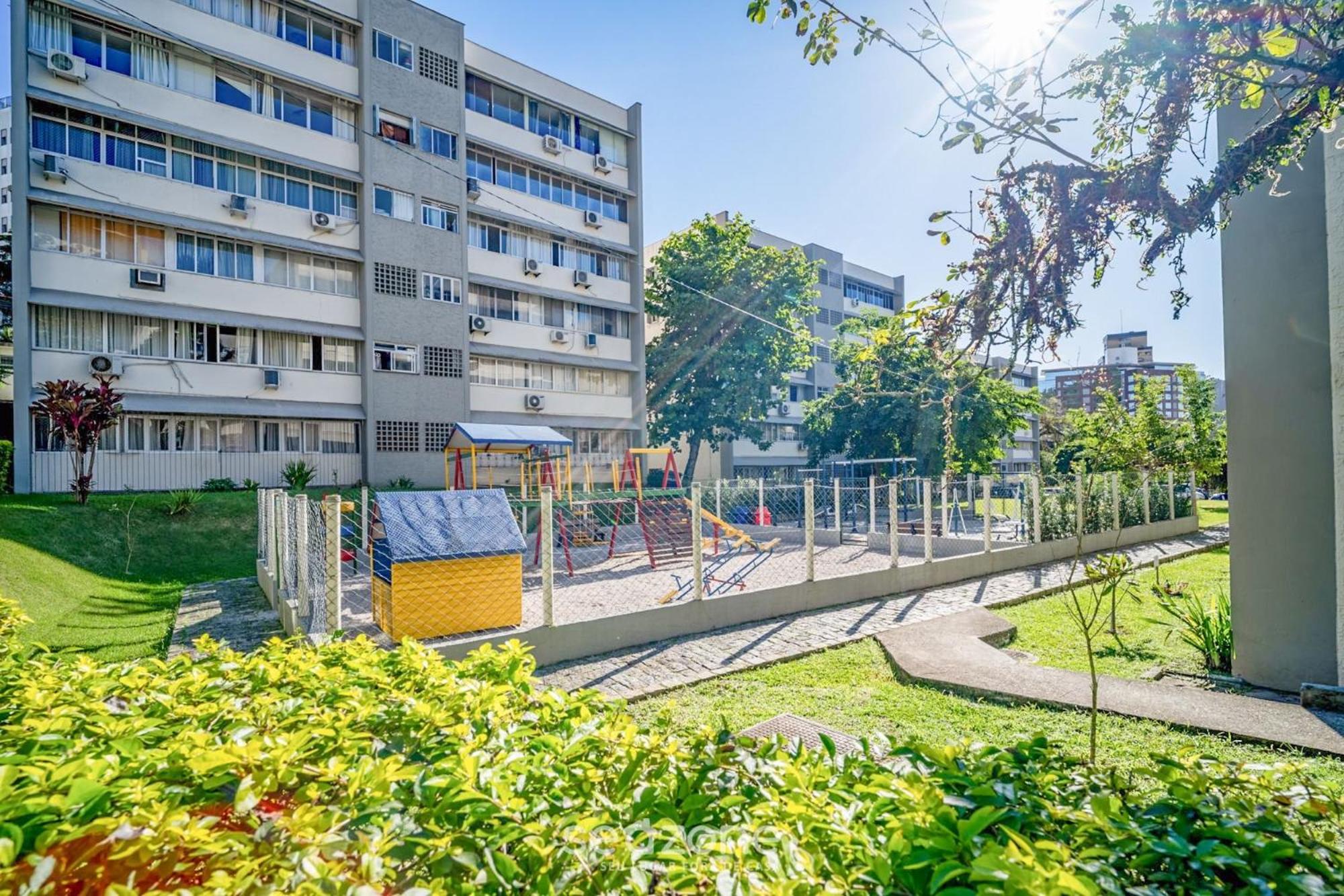 2 Bedroom Apart in the Center of Floripa JFM0101