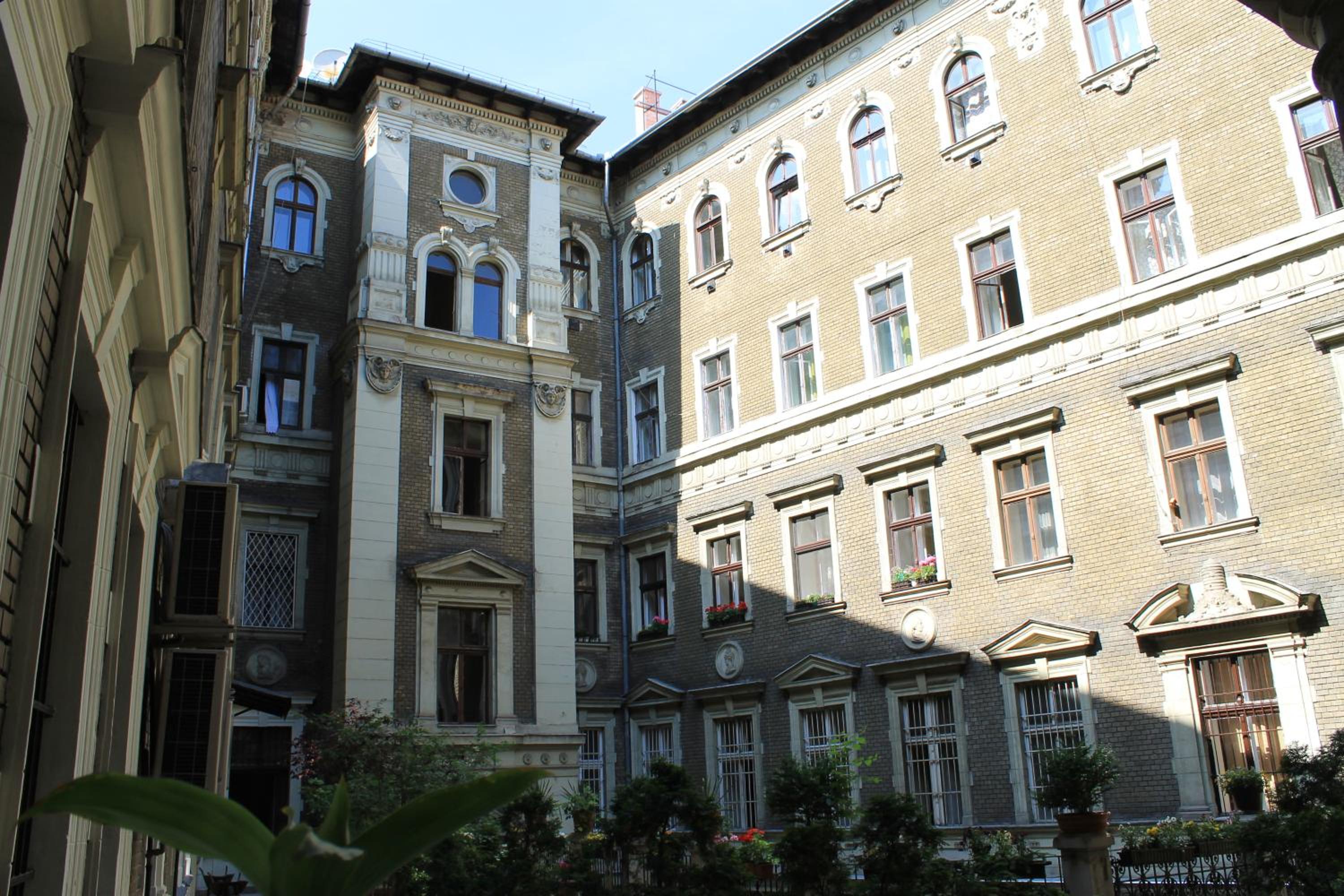 Omega Guesthouse Budapest
