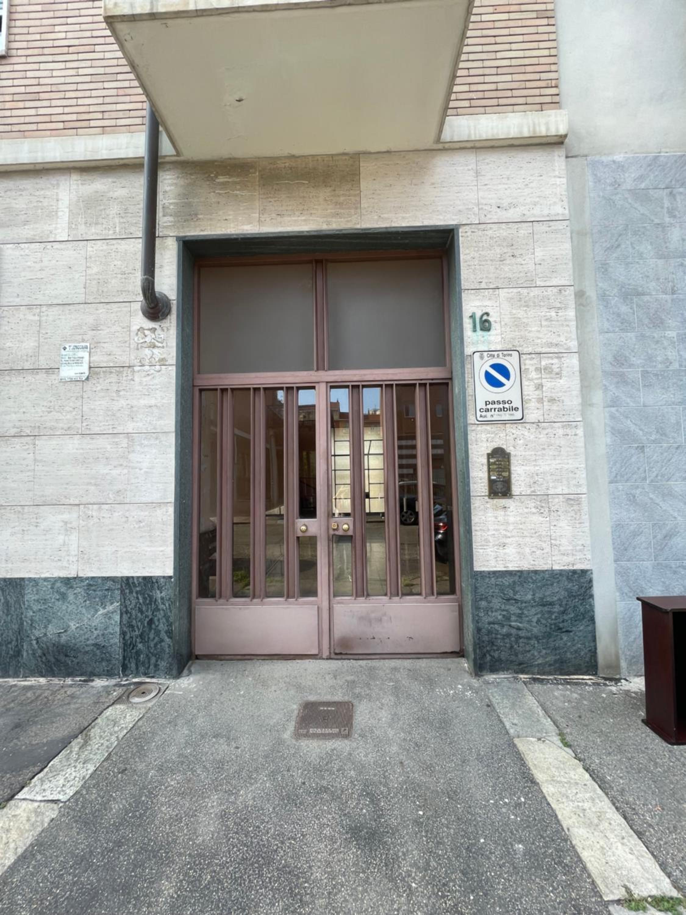 Experience Turin! Metro a stone's throw away