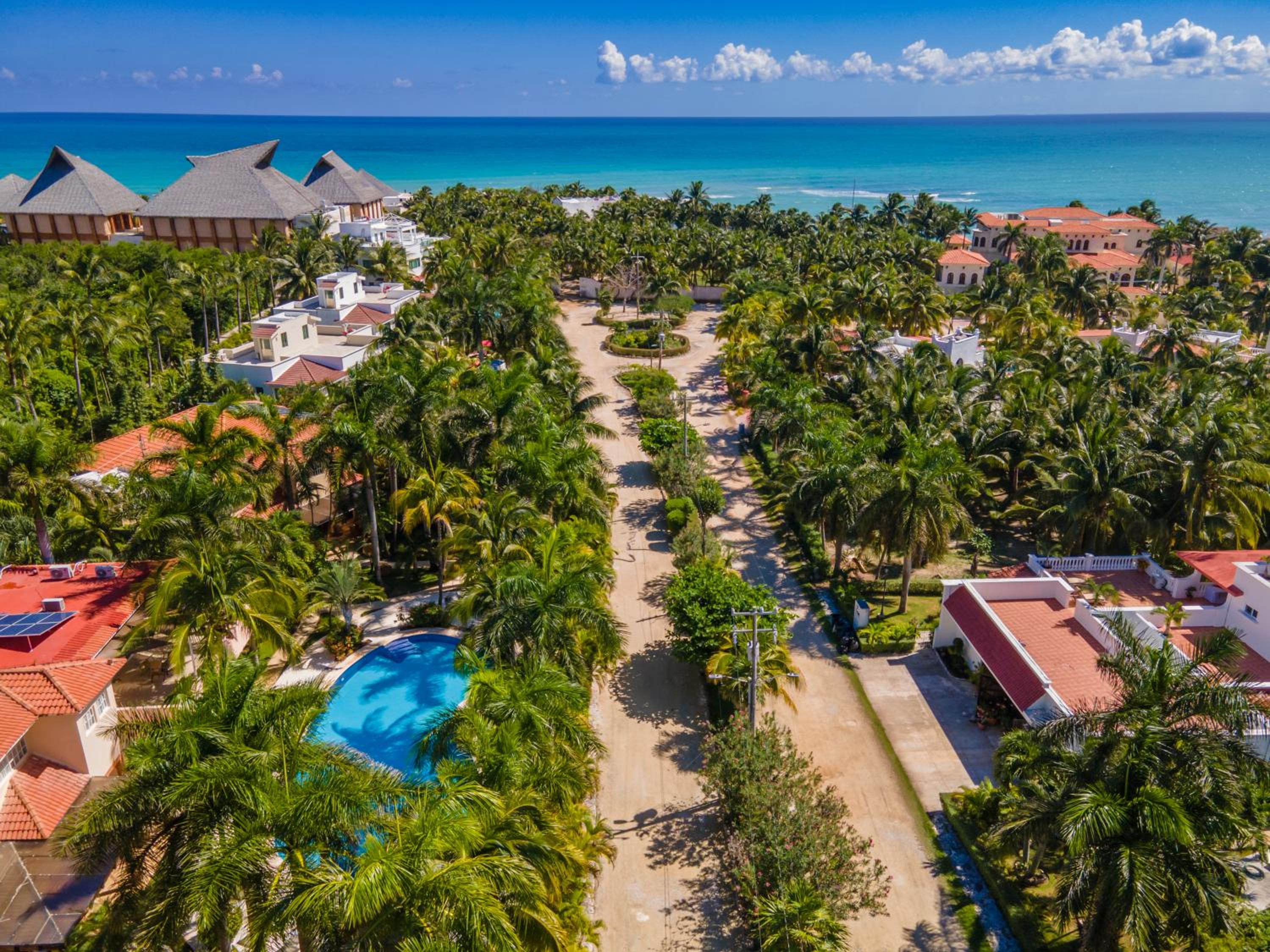 The Bamboo Manor by Andiani Travel