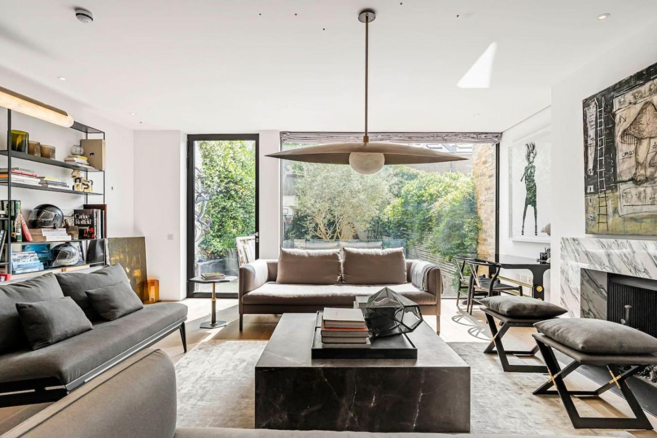 Ultra Luxury Chelsea Home Large Garden
