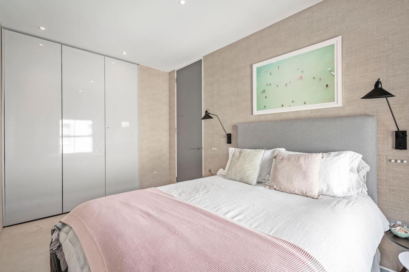 Ultra Luxury Chelsea Home Large Garden