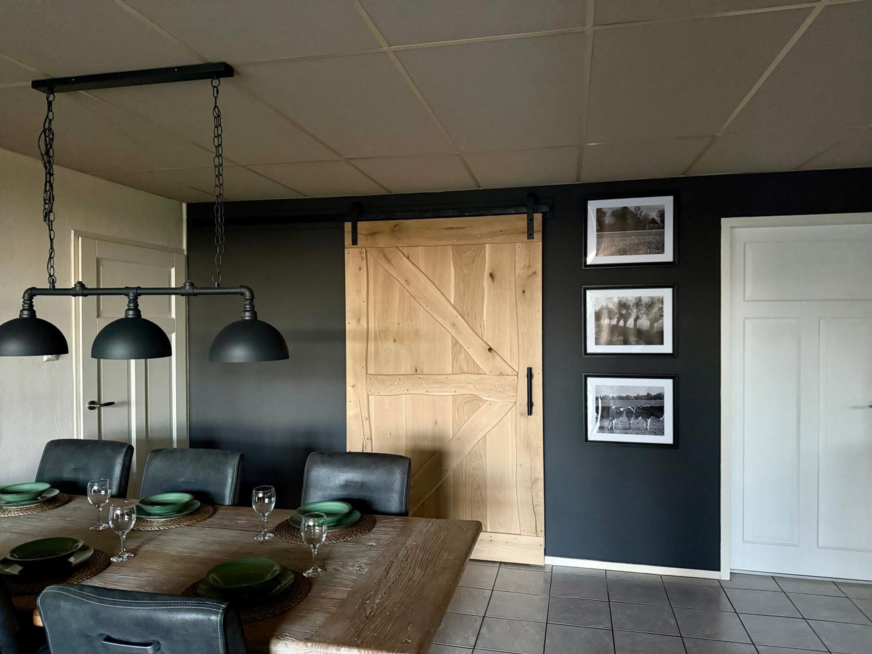 Holiday Home de Binnengouw incl Hottub