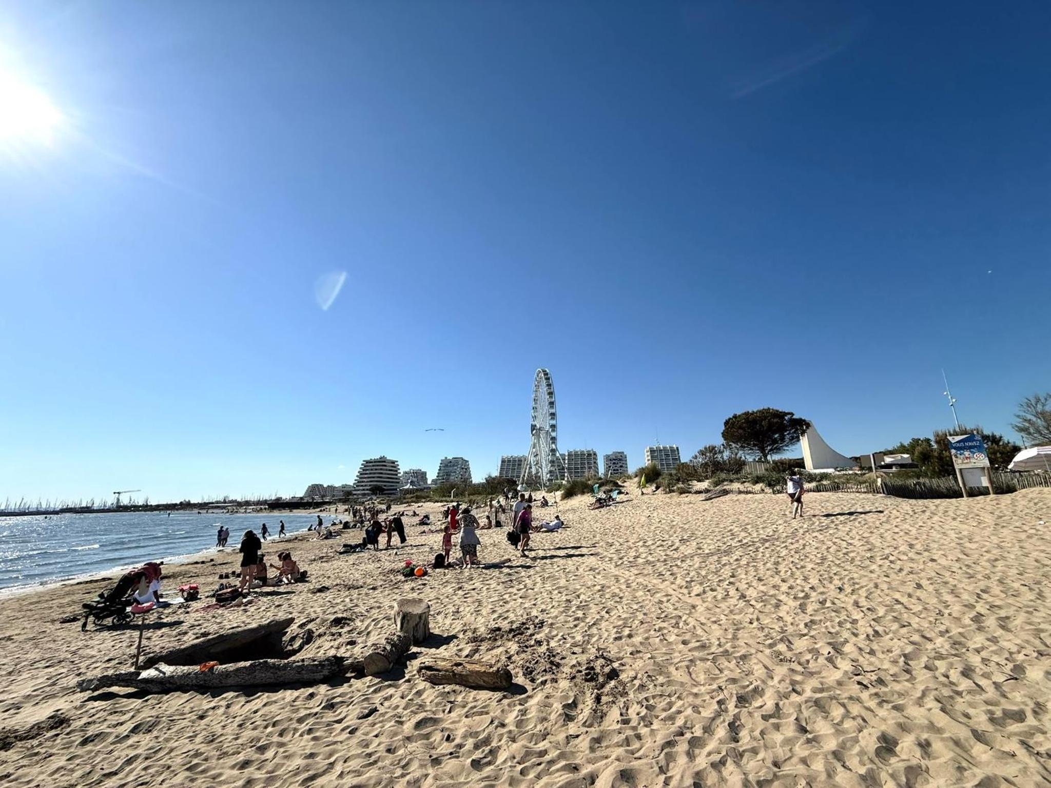 Studio 4pers La Grande Motte Ponant, Vue exceptionnelle lac, double terrasse, Parking, base nautique, golf & plage à pied, draps & serviettes fournis - 2èm