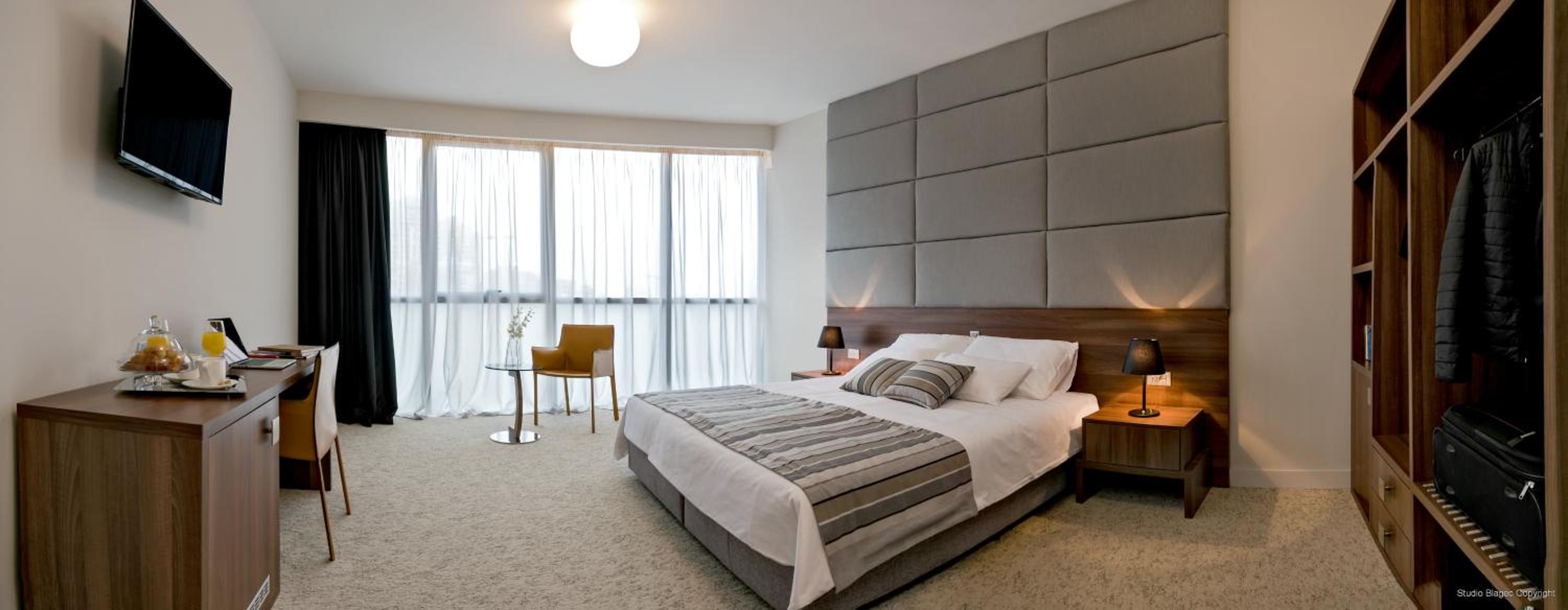 Priska Med Luxury Rooms photo 4