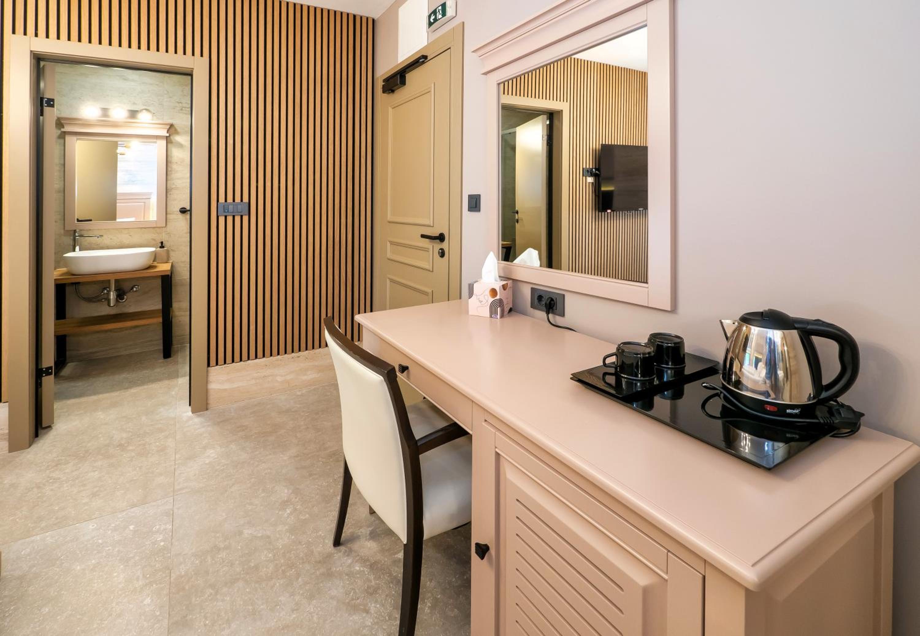Split Central Pazar Rooms