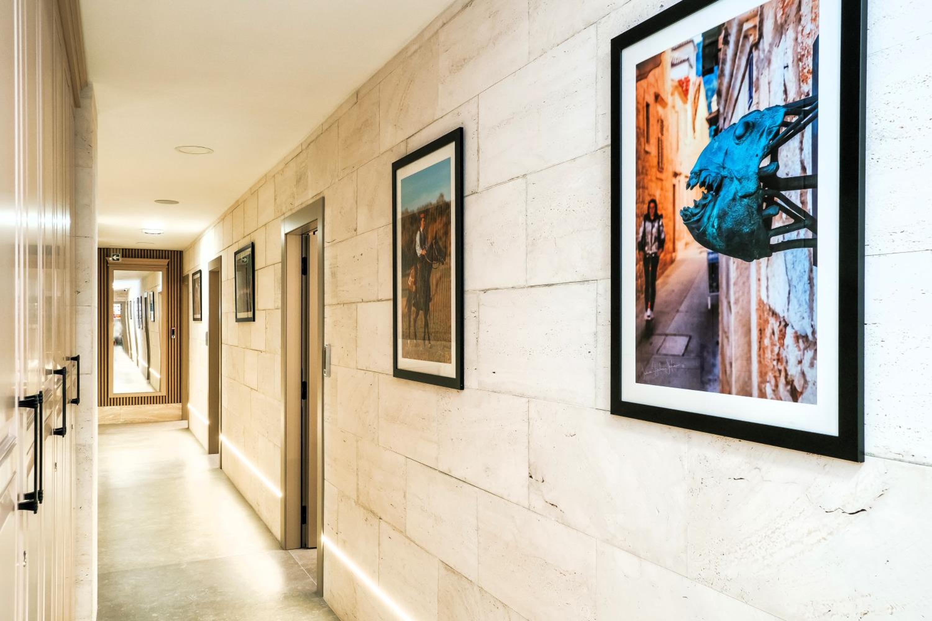 Split Central Pazar Rooms