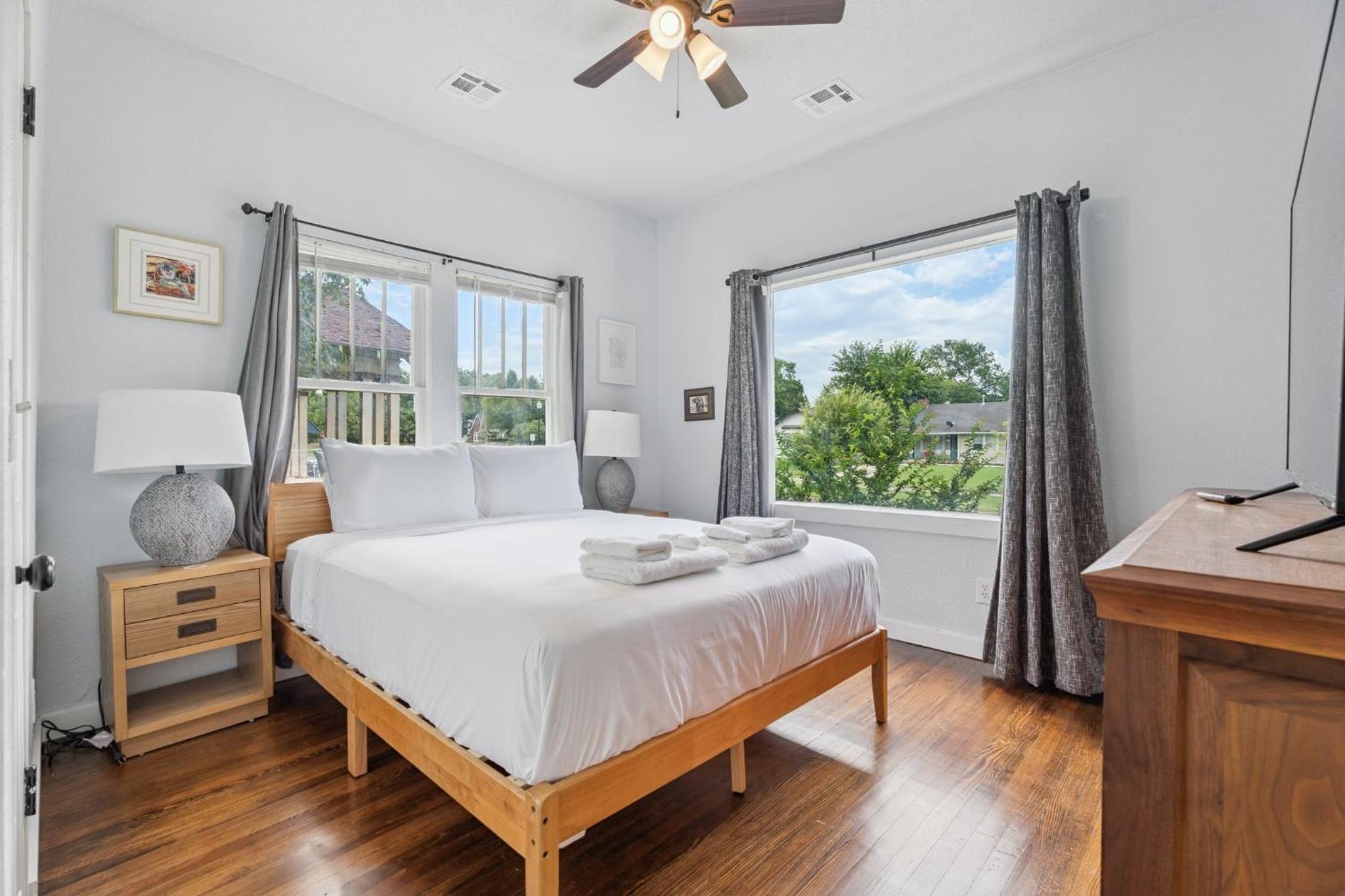 2BR Apt 8 min to Integris Baptist #09