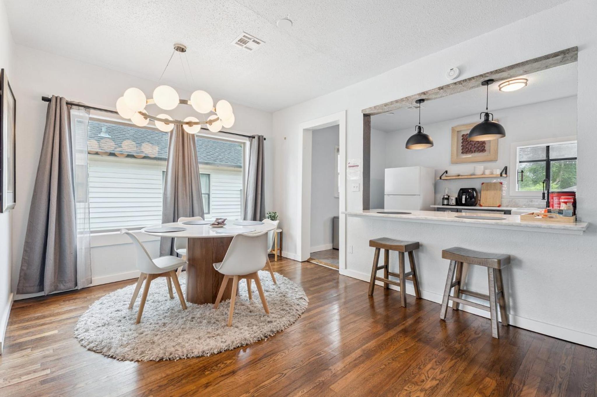 2BR Apt 8 min to Integris Baptist #09