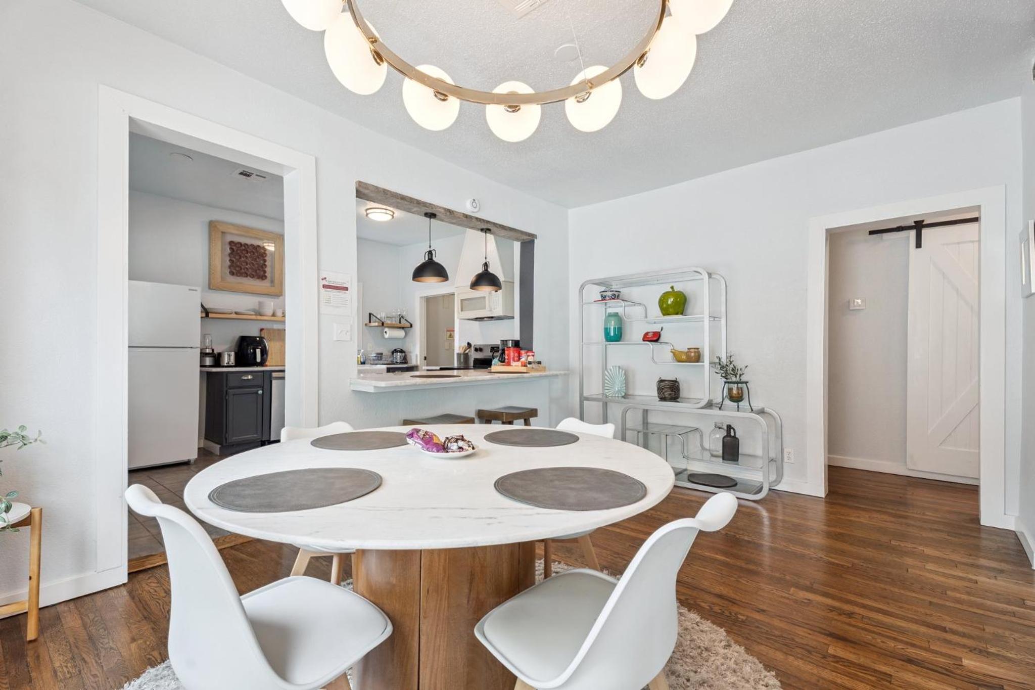 2BR Apt 8 min to Integris Baptist #09