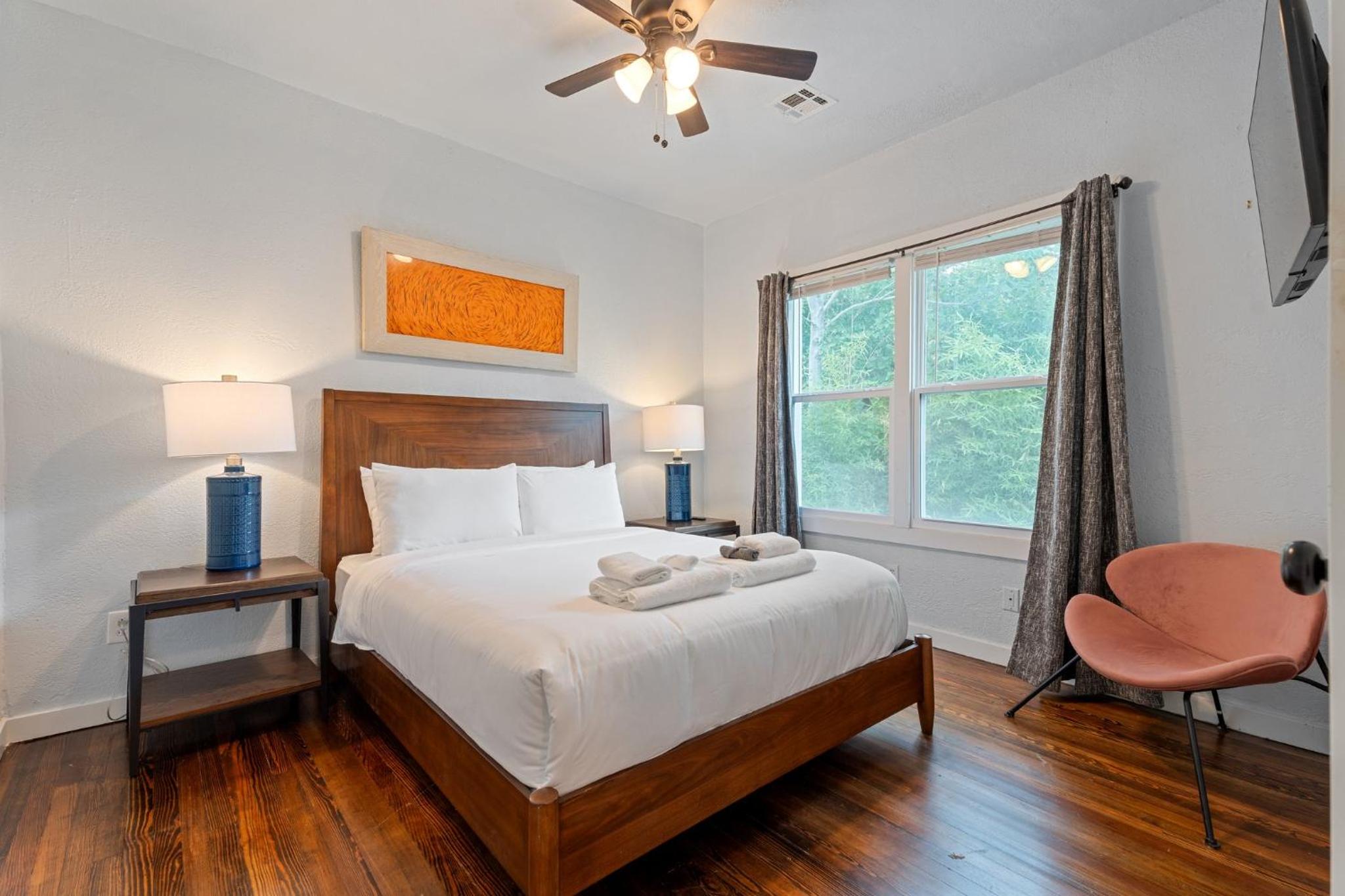 2BR Apt 8 min to Integris Baptist #09