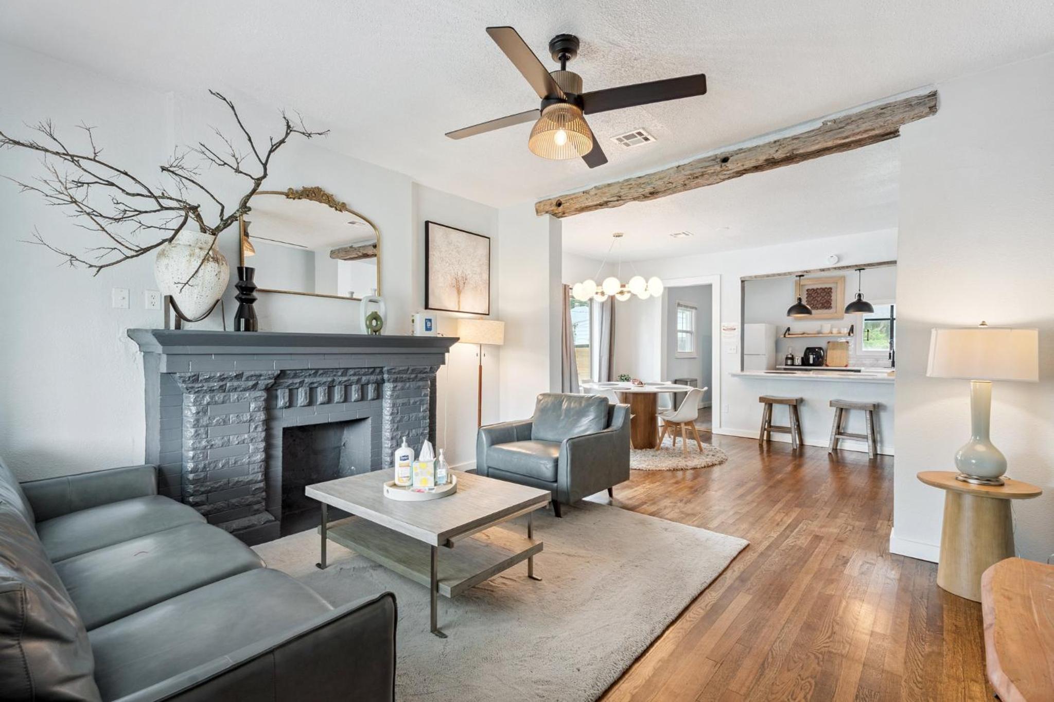 2BR Apt 8 min to Integris Baptist #09