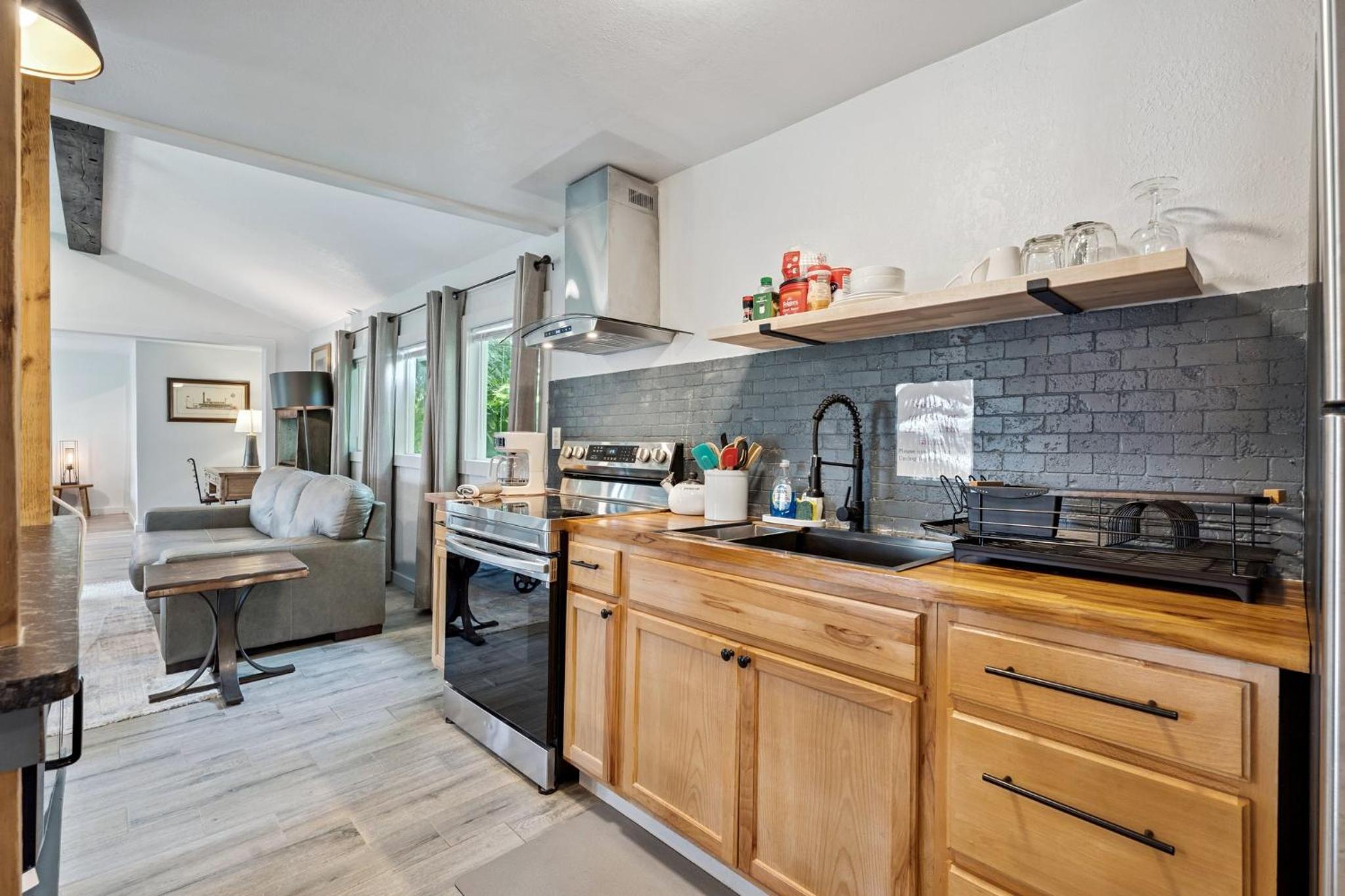 1BR Apt 4mins St Anthony Monthly 20 Off #14B