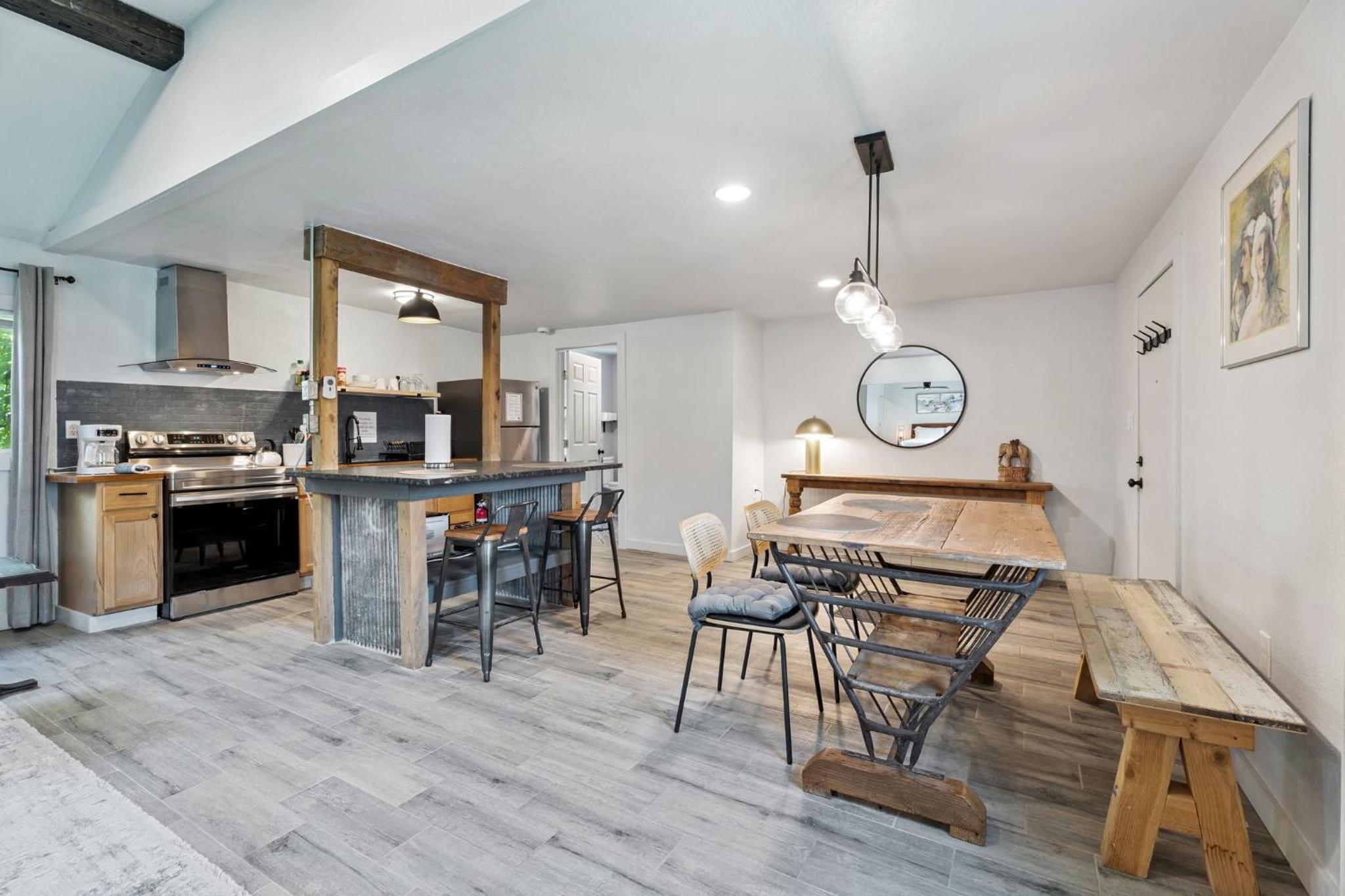 1BR Apt 4mins St Anthony Monthly 20 Off #14B